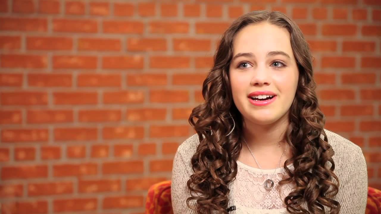 Mary Mouser Wallpapers