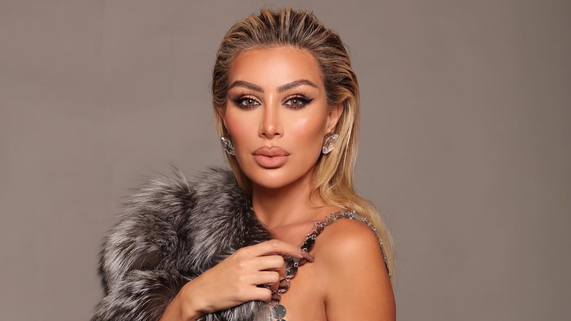 Maya Diab Wallpapers