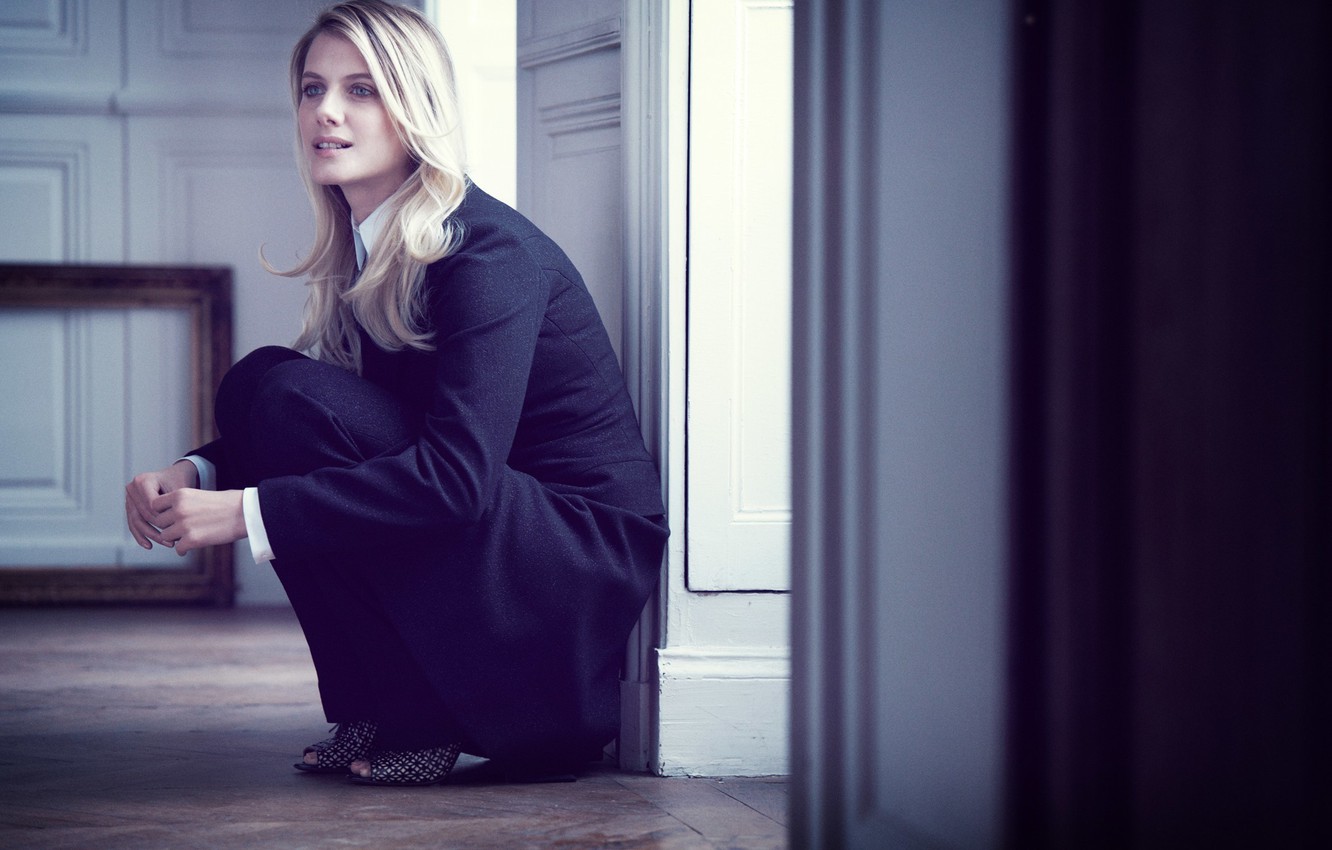 Melanie Laurent Wallpapers