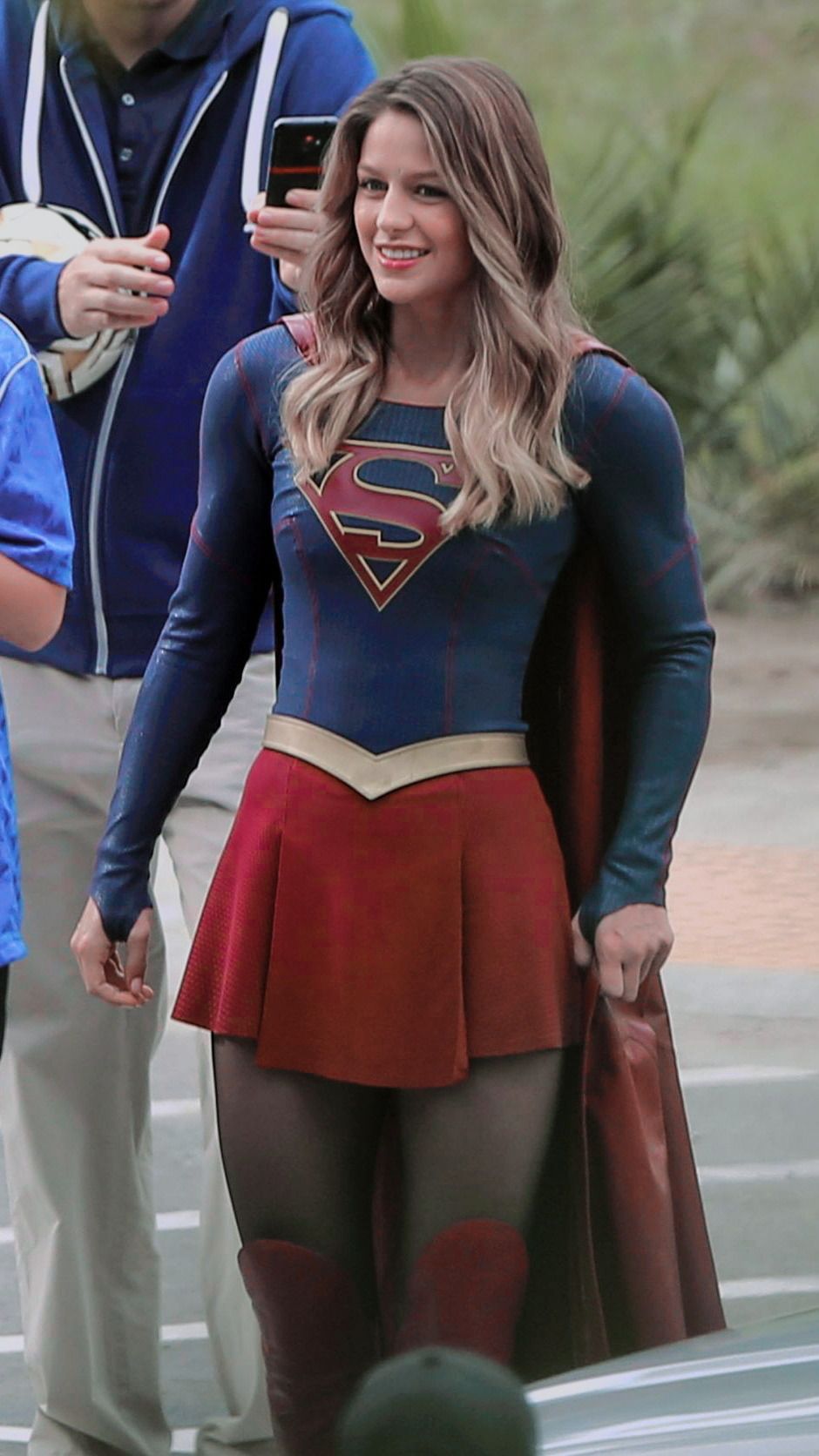 Melissa Benoist As Kara Danvers In Supergirl Wallpapers