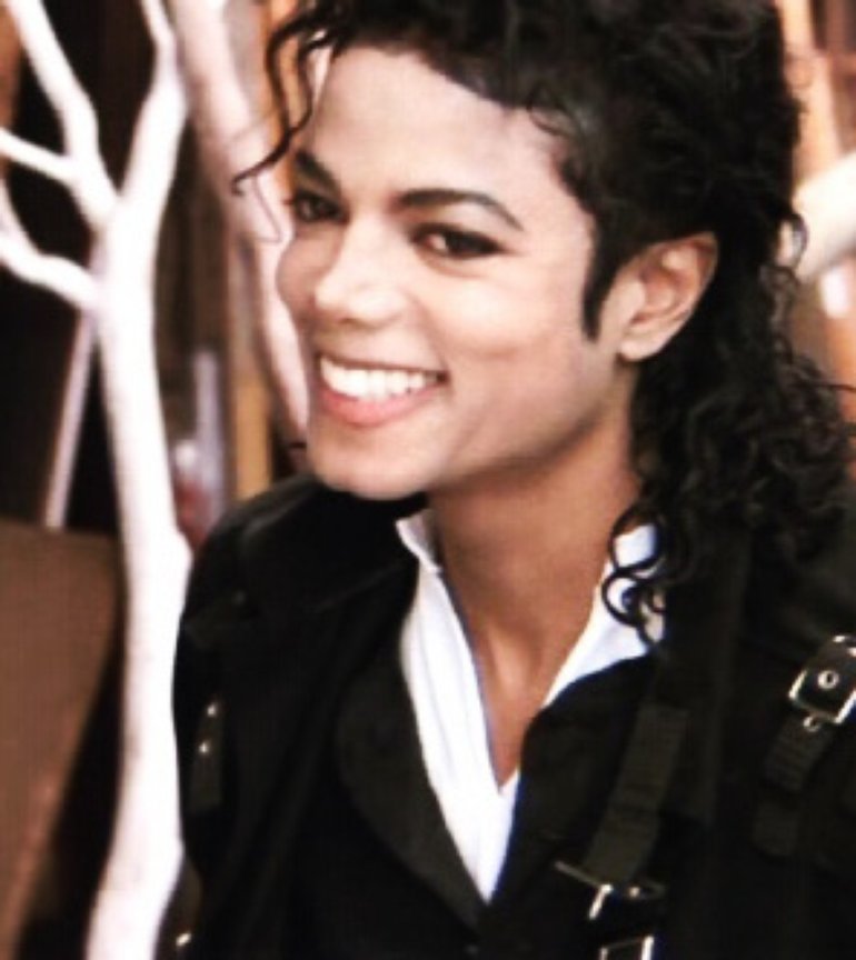 michael jackson smile Wallpapers