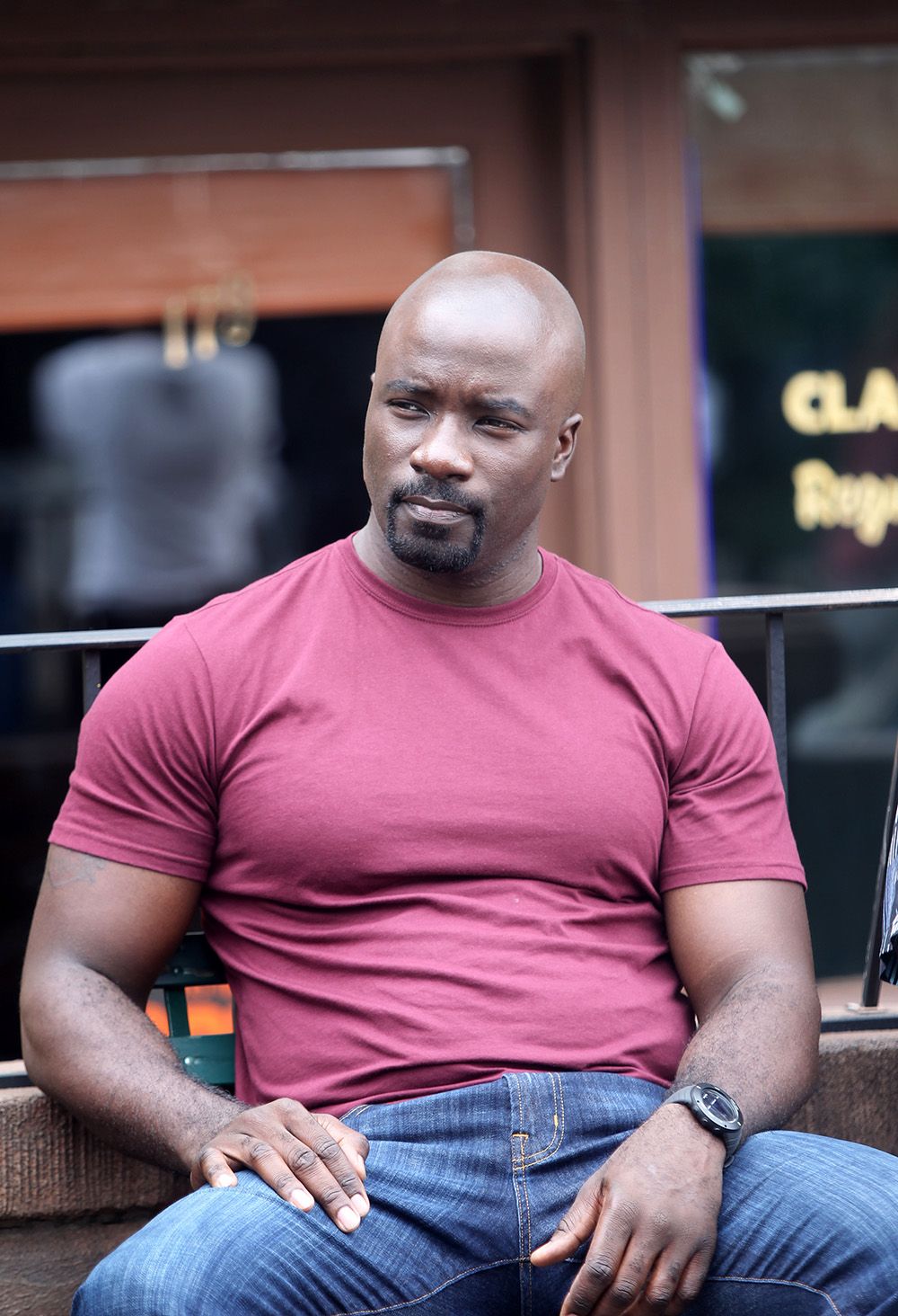 Mike Colter Wallpapers