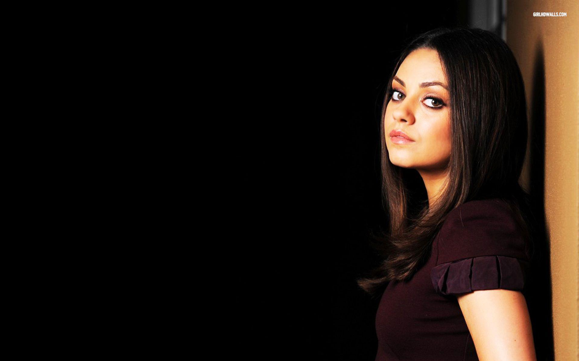 Mila Kunis Actress 2018 Wallpapers