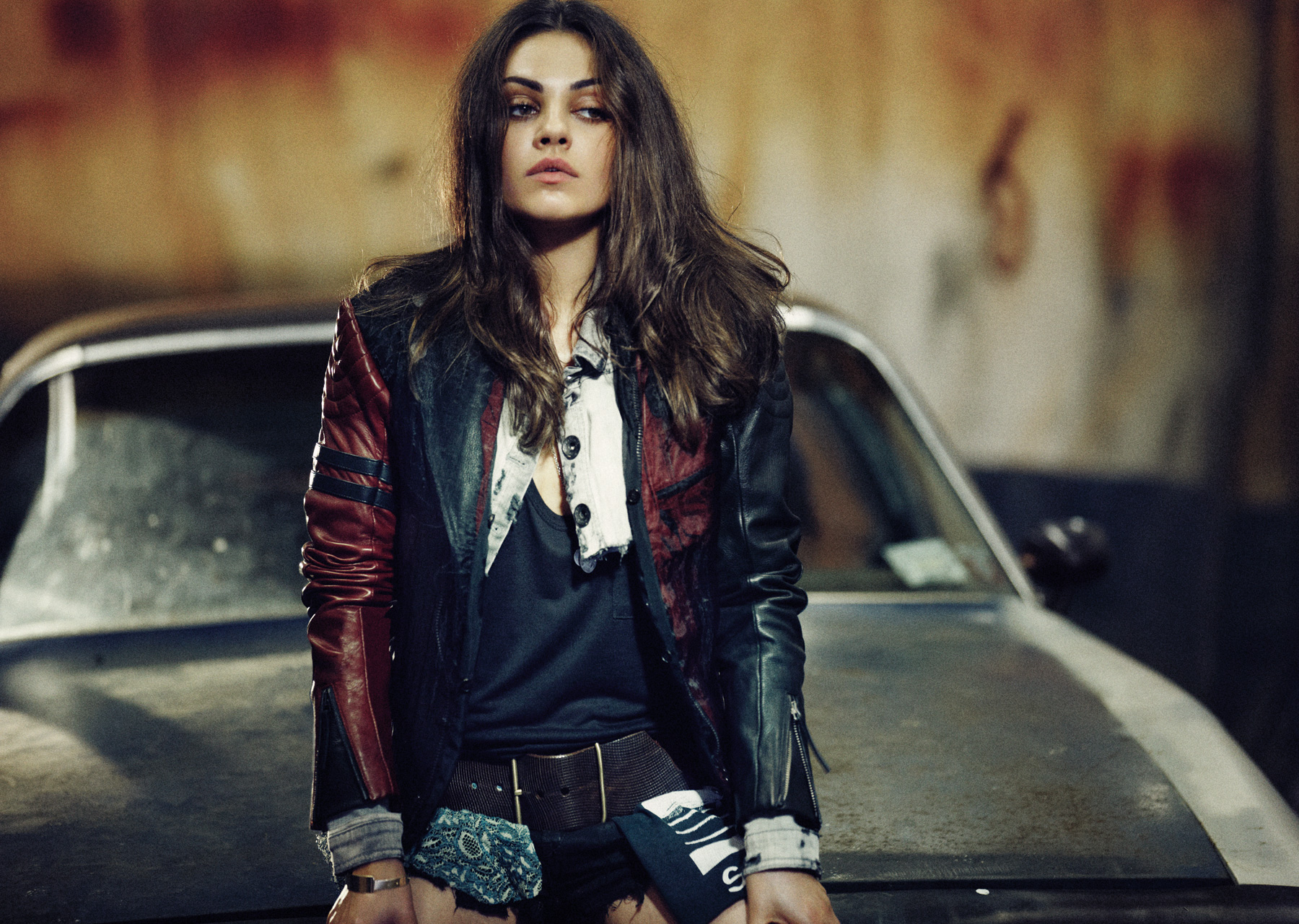 Mila Kunis Glamor Magazine Wallpapers