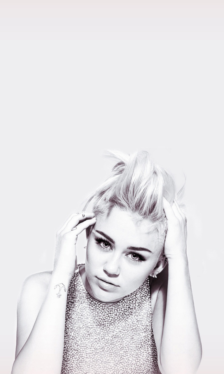 Miley Cyrus Monochrome 2017 Wallpapers