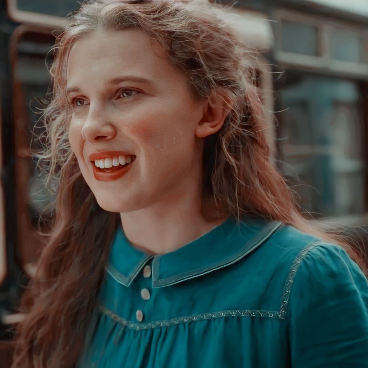 millie brown enola holmes Wallpapers