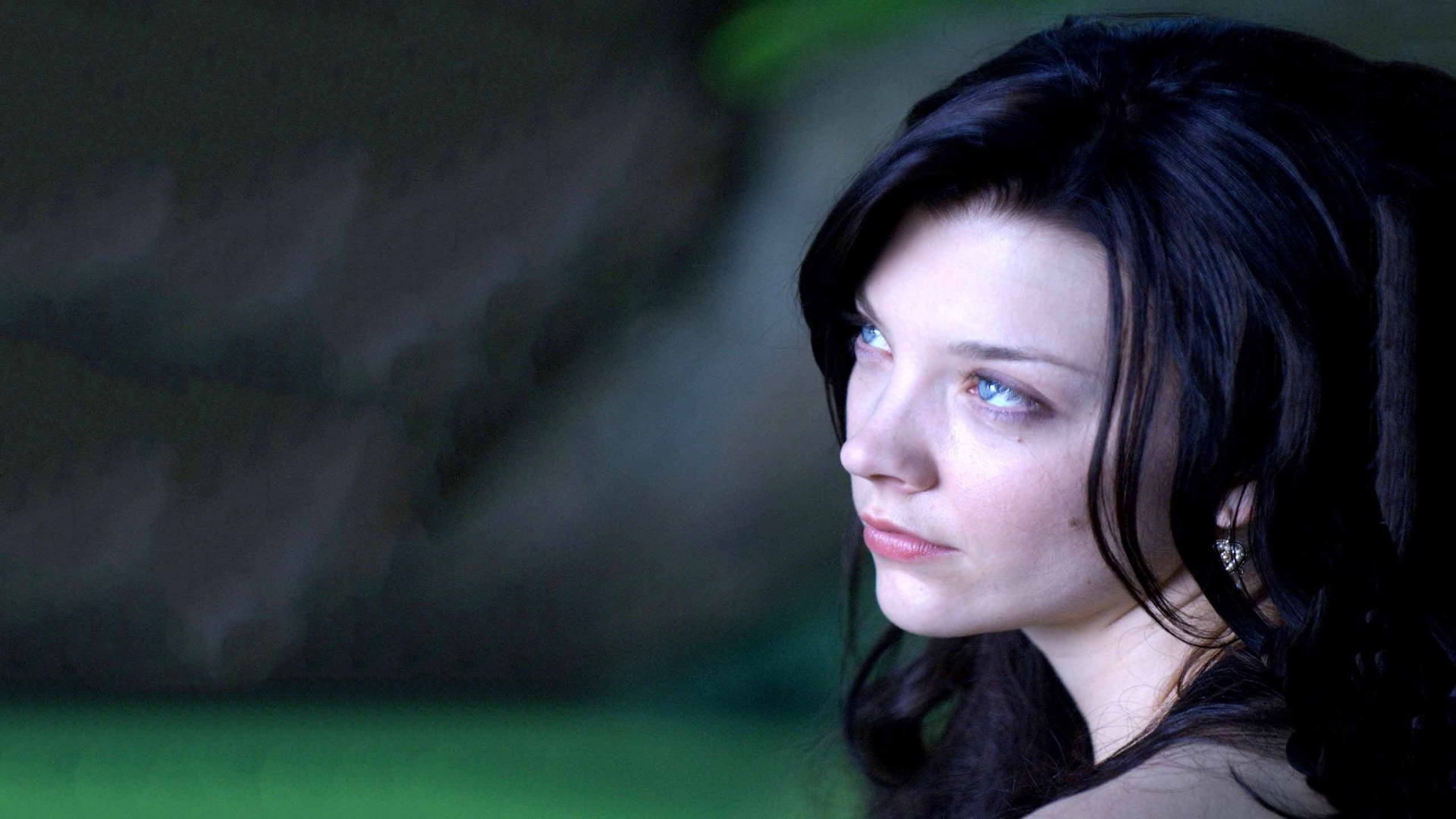 Natalie Dormer Beautiful Blue Eyes Wallpapers