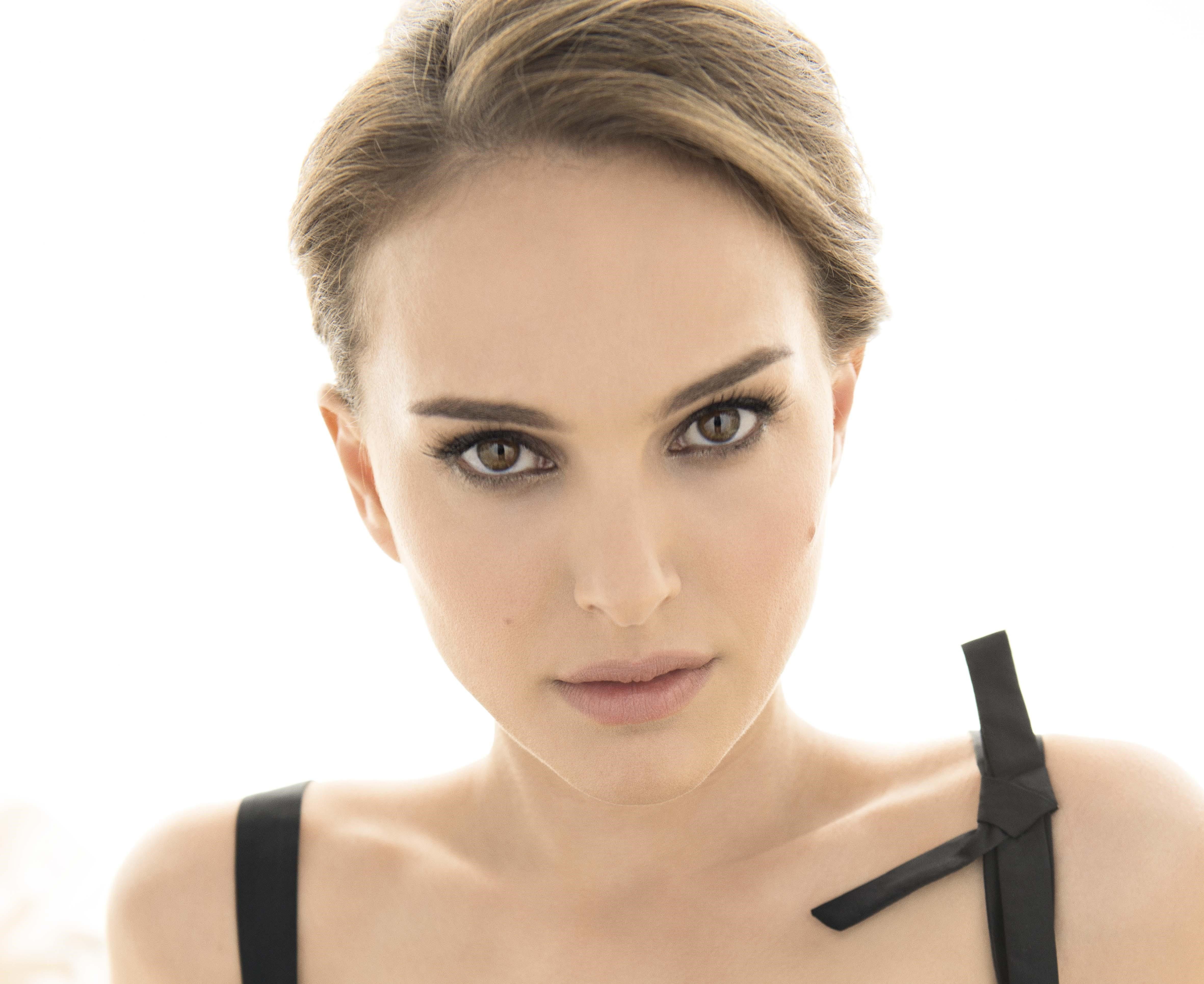 Natalie Portman 2020 Wallpapers