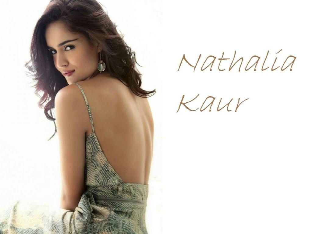 Nathalia Kaur Wallpapers