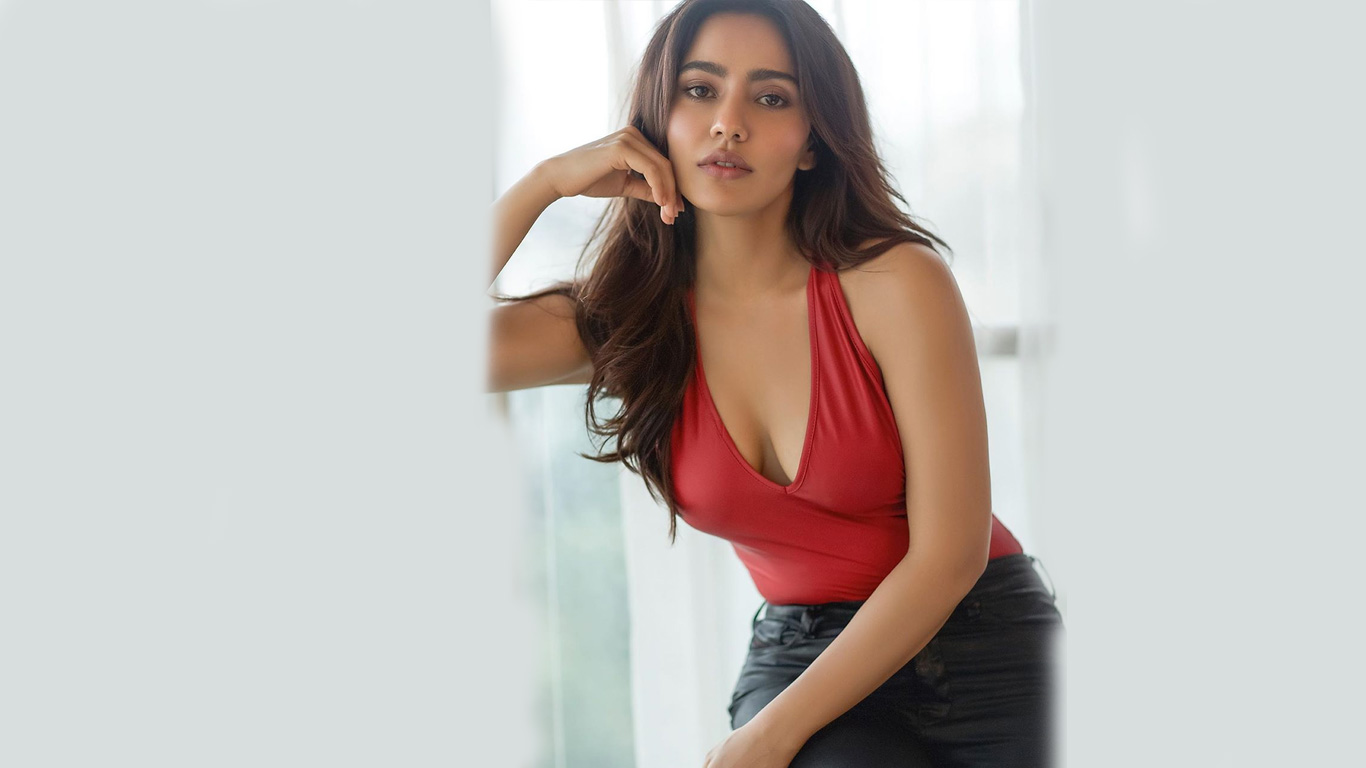 Neha Sharma Wallpapers