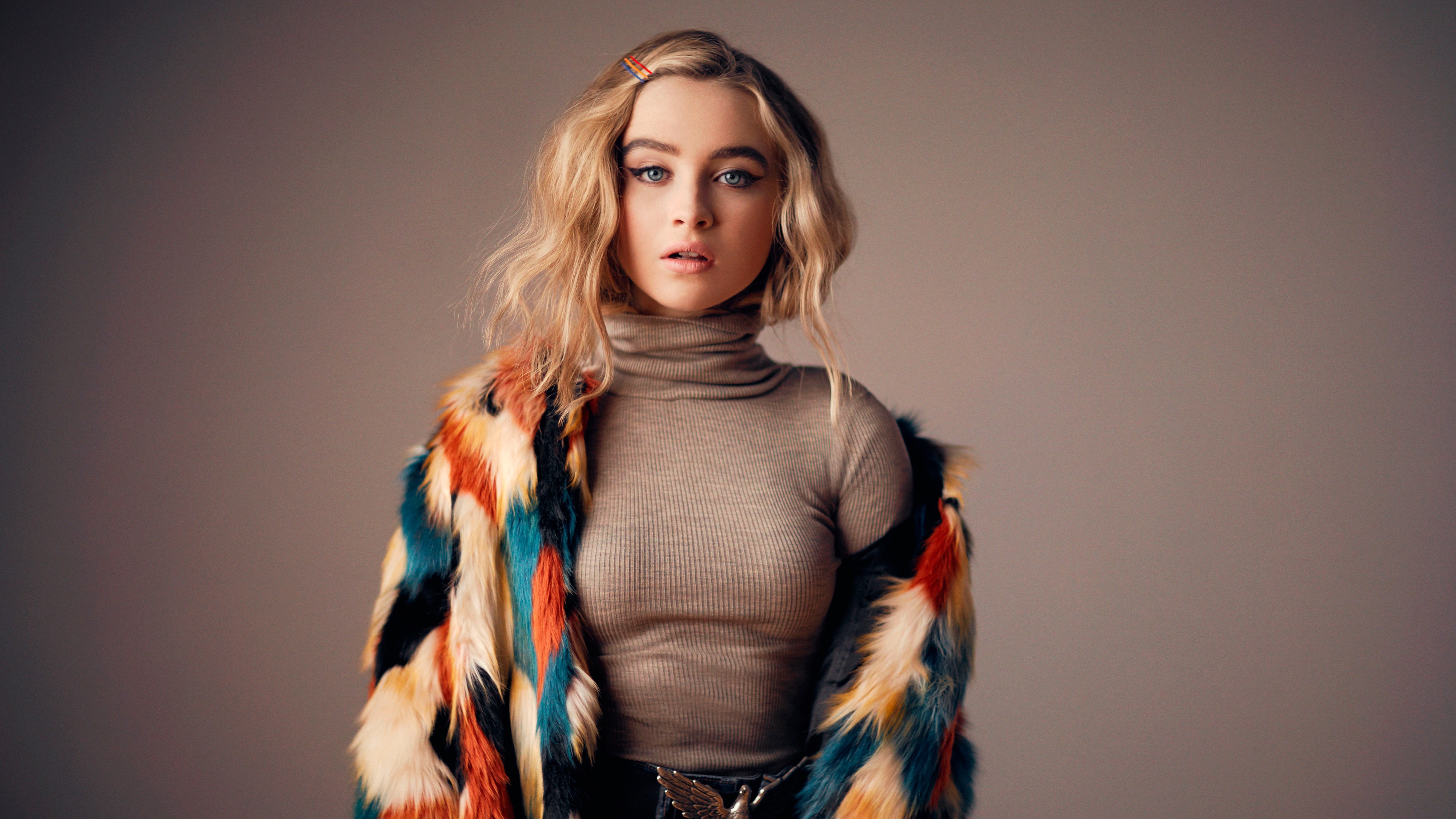 New Sabrina Carpenter Wallpapers