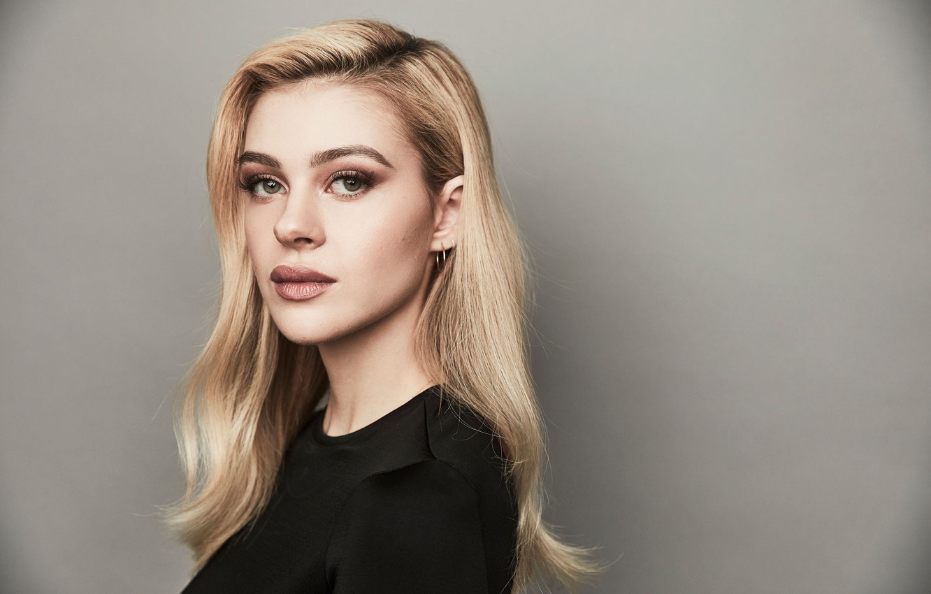 Nicola Peltz 2017 Wallpapers