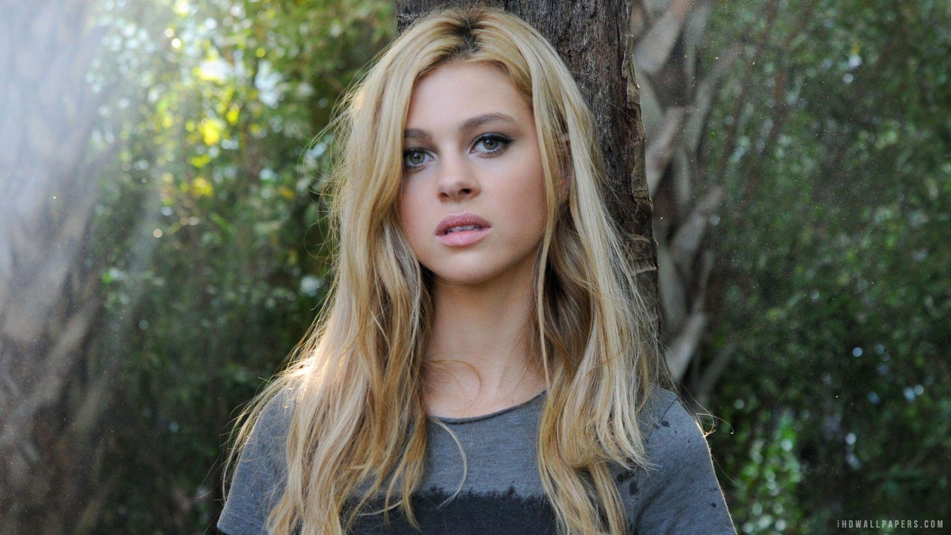 Nicola Peltz Photoshoot Wallpapers