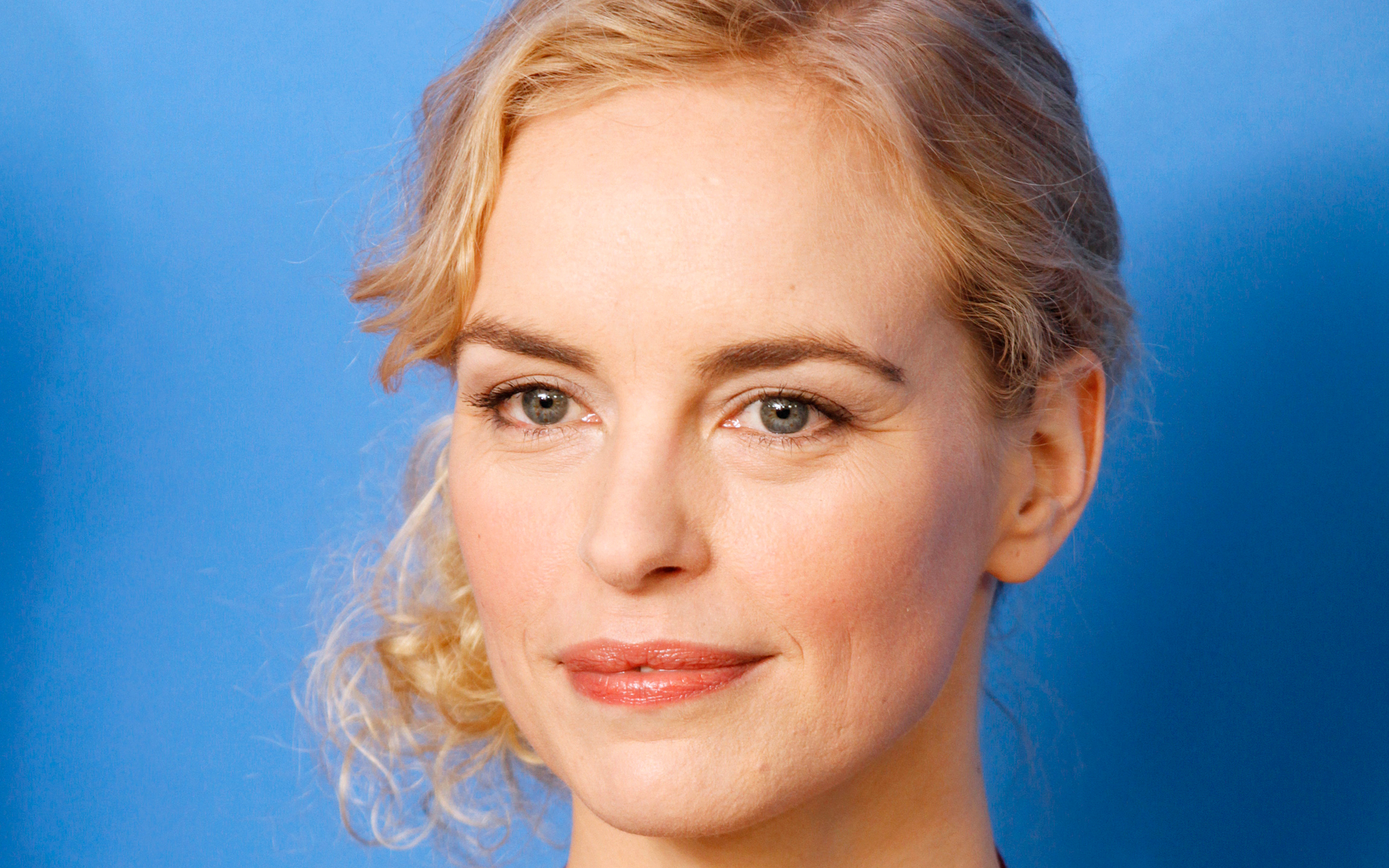 Nina Hoss Wallpapers