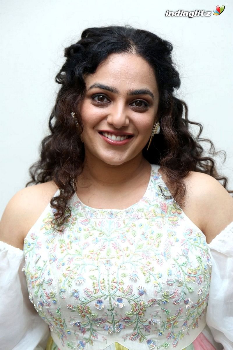 Nithya Menon Wallpapers