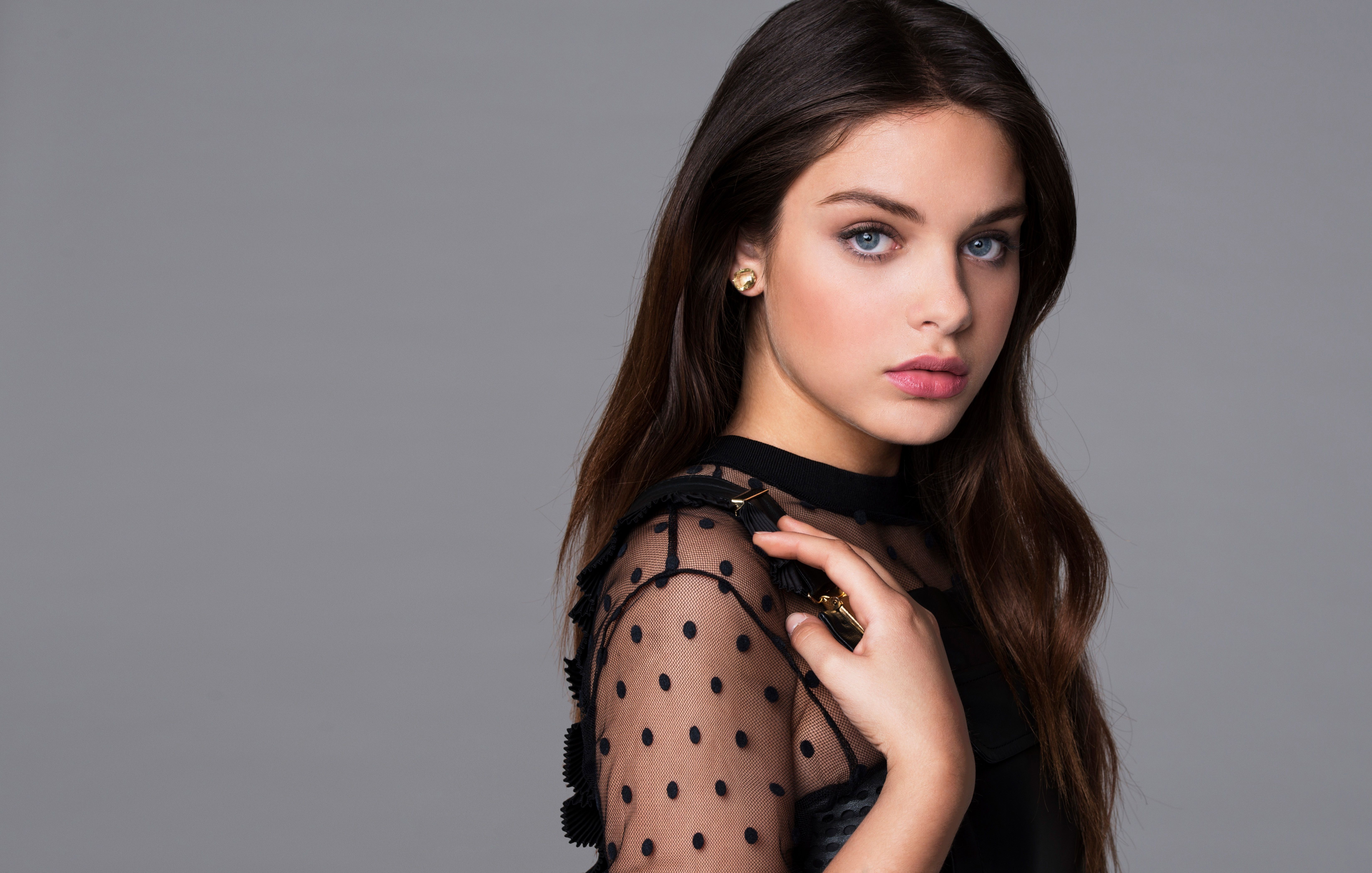 Odeya Rush Latest Wallpapers