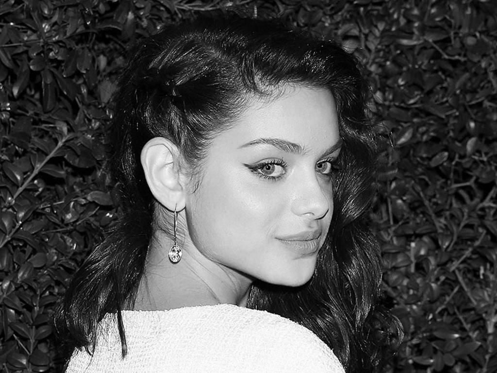 Odeya Rush Latest Wallpapers