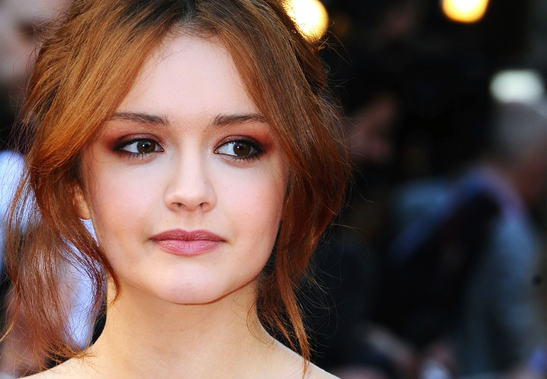 Olivia Cooke White Dress Wallpapers