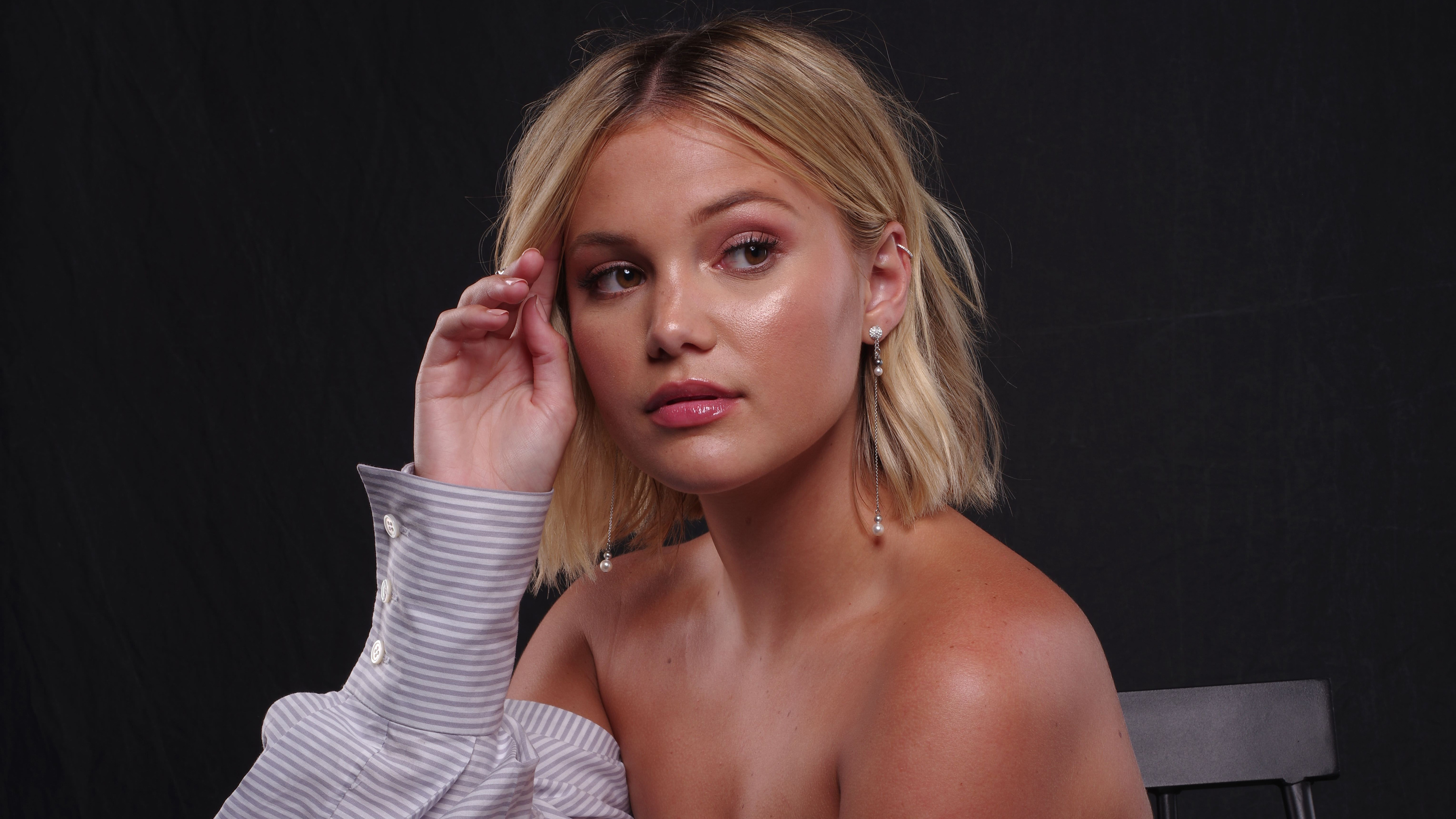 Olivia Holt 2019 Wallpapers