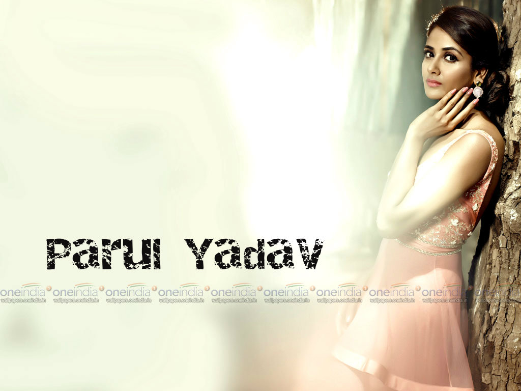 Parul Yadav Wallpapers