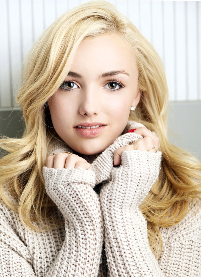 Peyton List Portrait Wallpapers