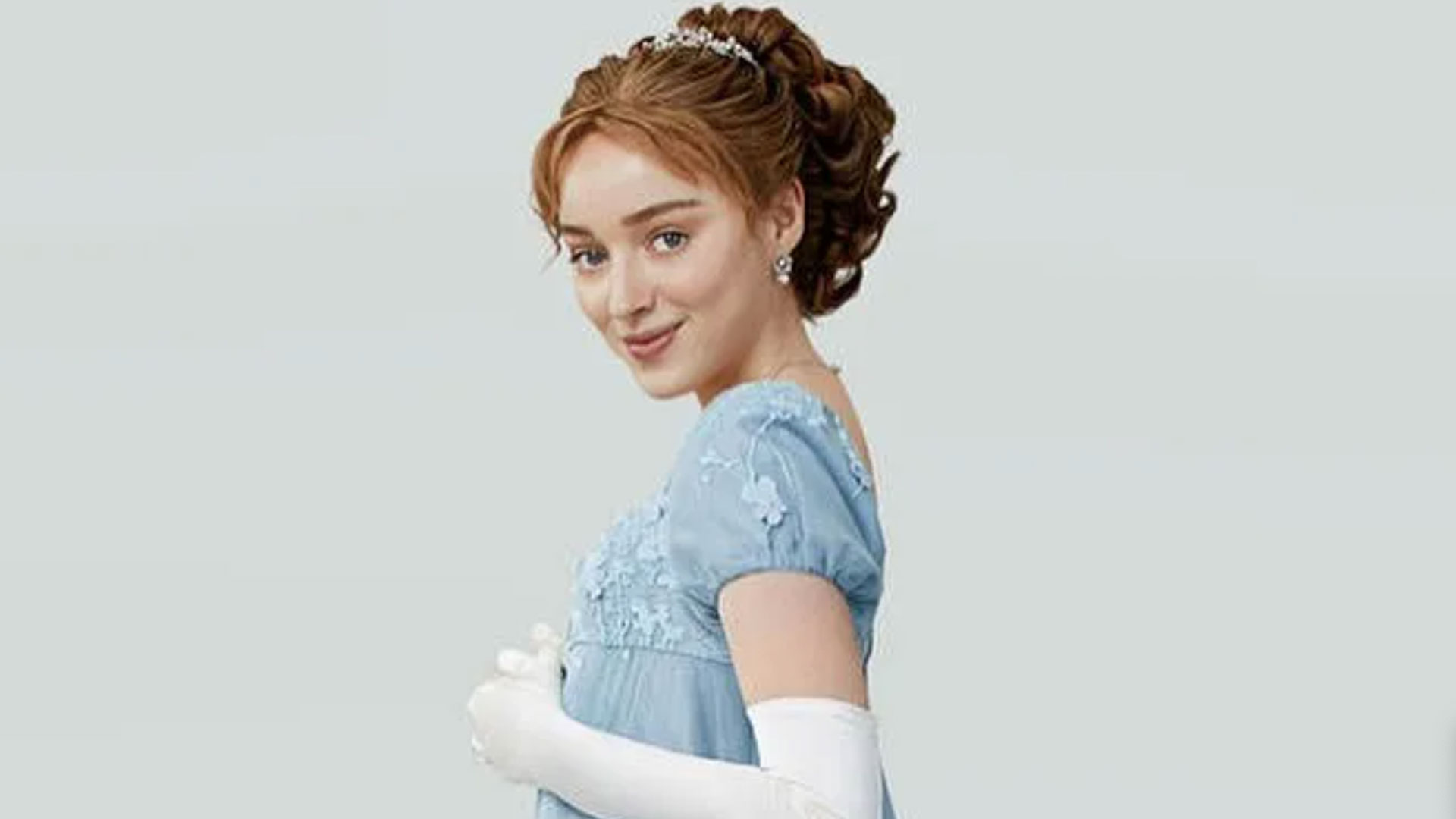 Phoebe Dynevor 2021 Wallpapers