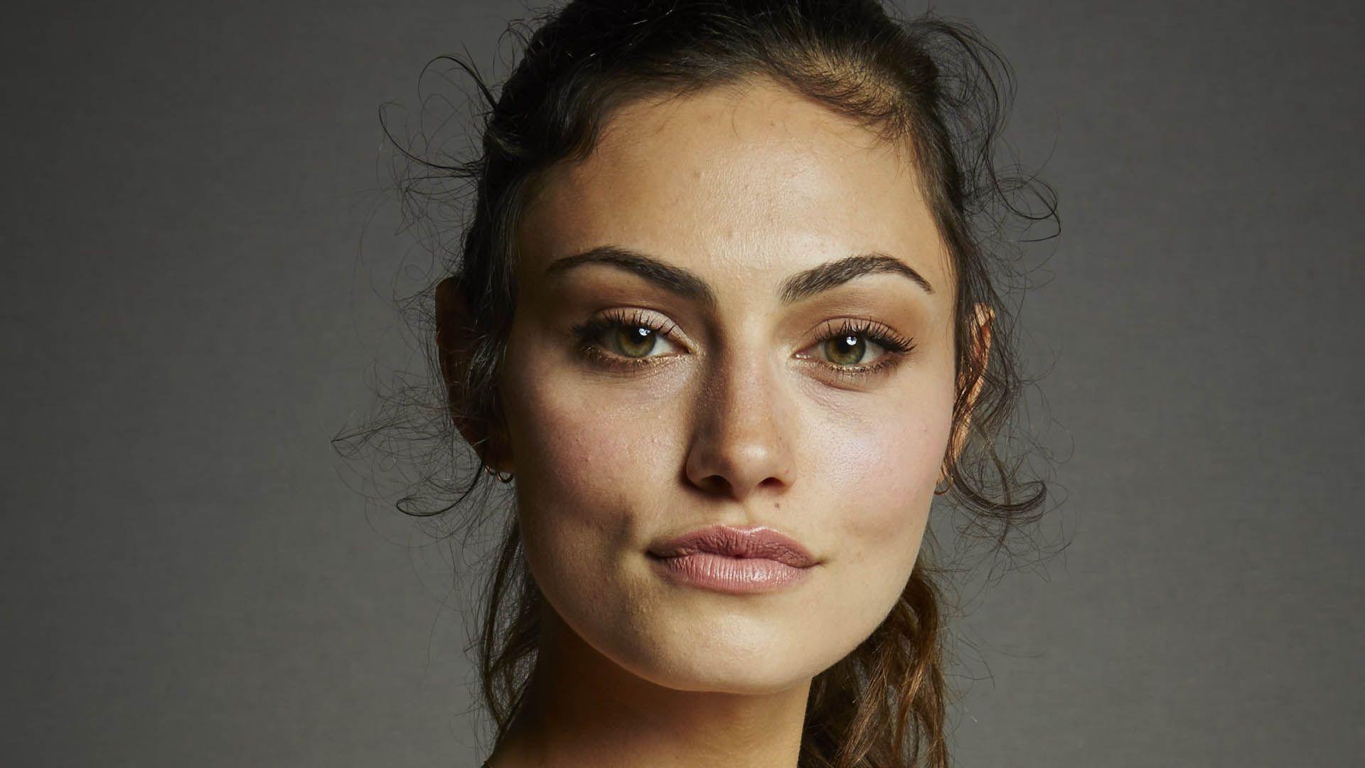 Phoebe Tonkin 2018 Wallpapers