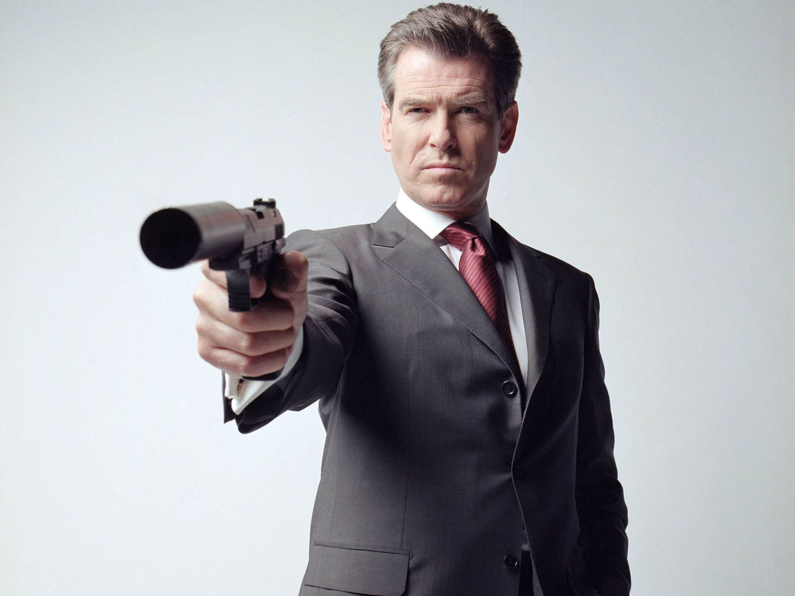 Pierce Brosnan Wallpapers