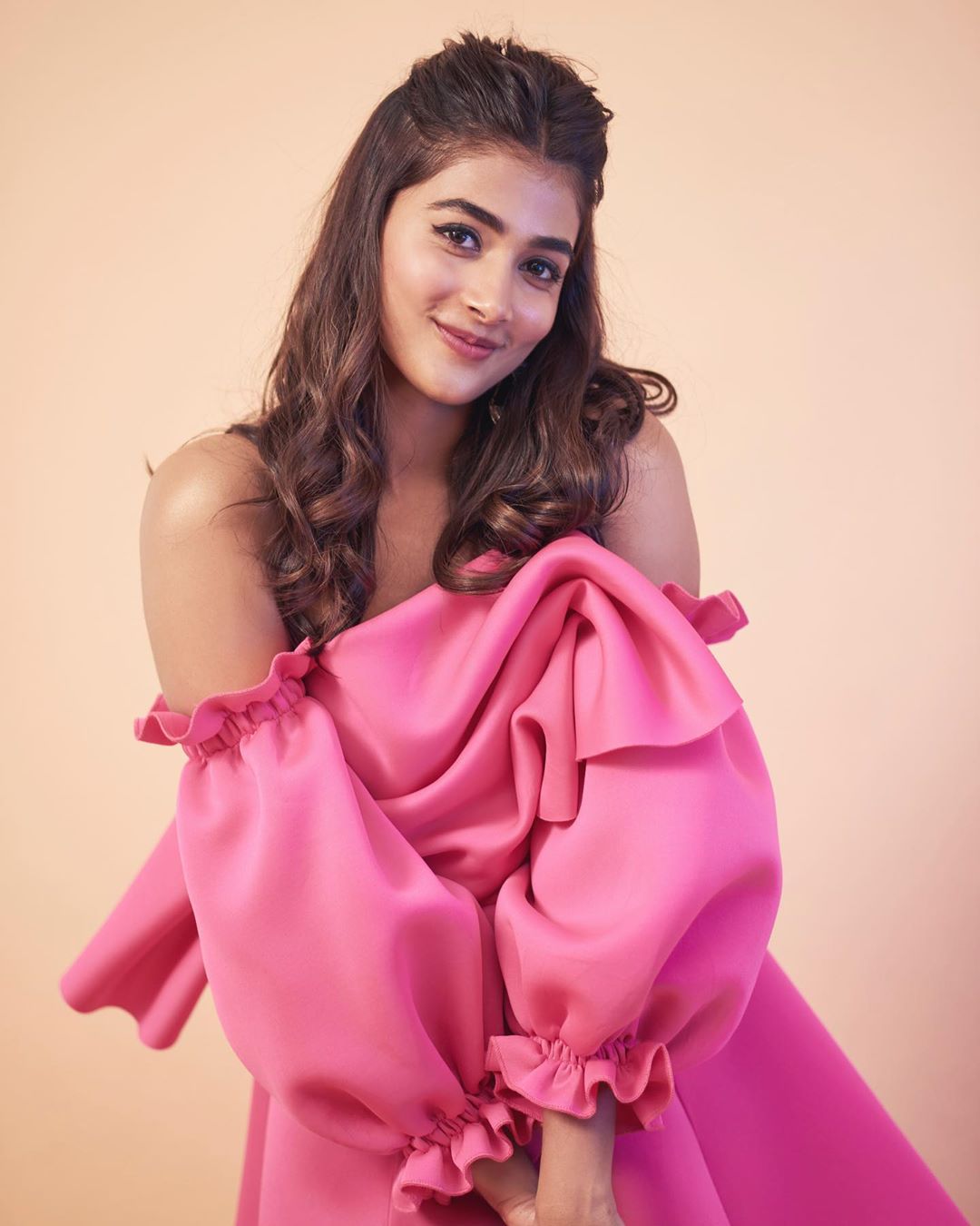 Pooja Hegde Wallpapers