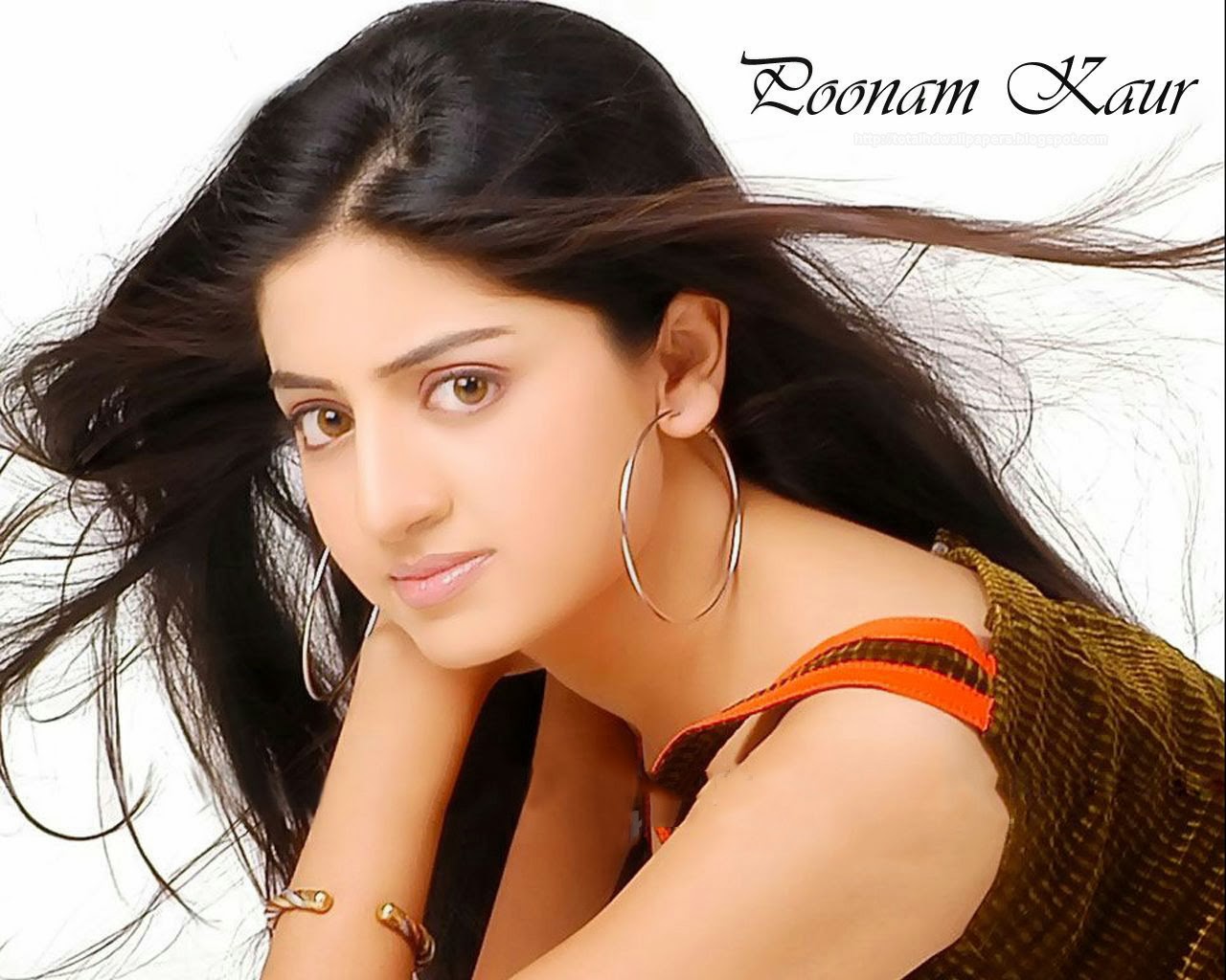 Poonam Kaur Wallpapers