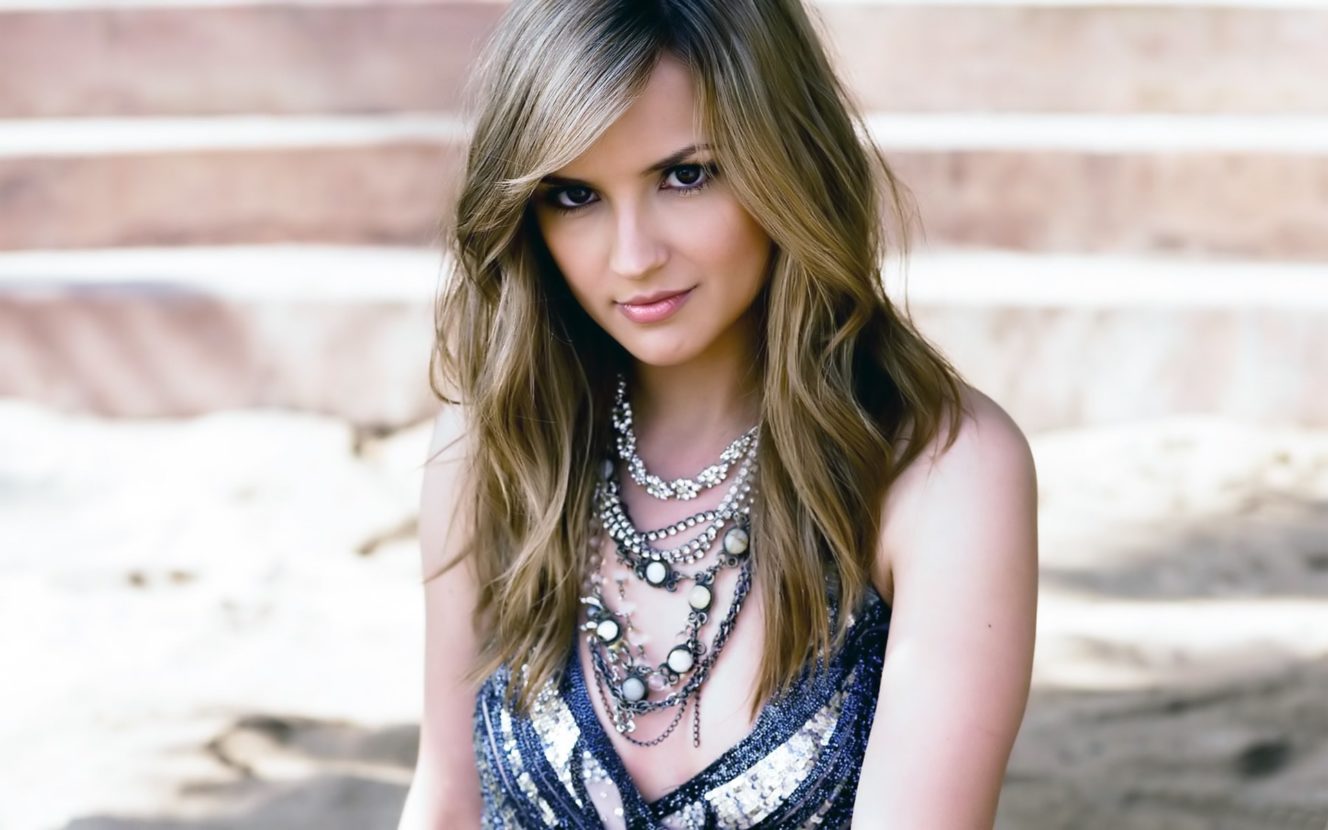 Rachael Leigh Cook Wallpapers