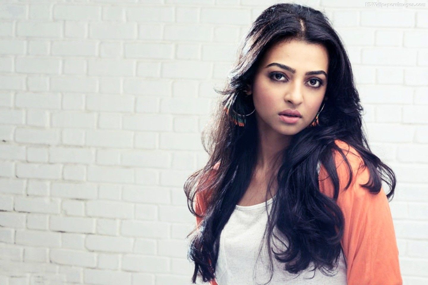 Radhika Apte Wallpapers