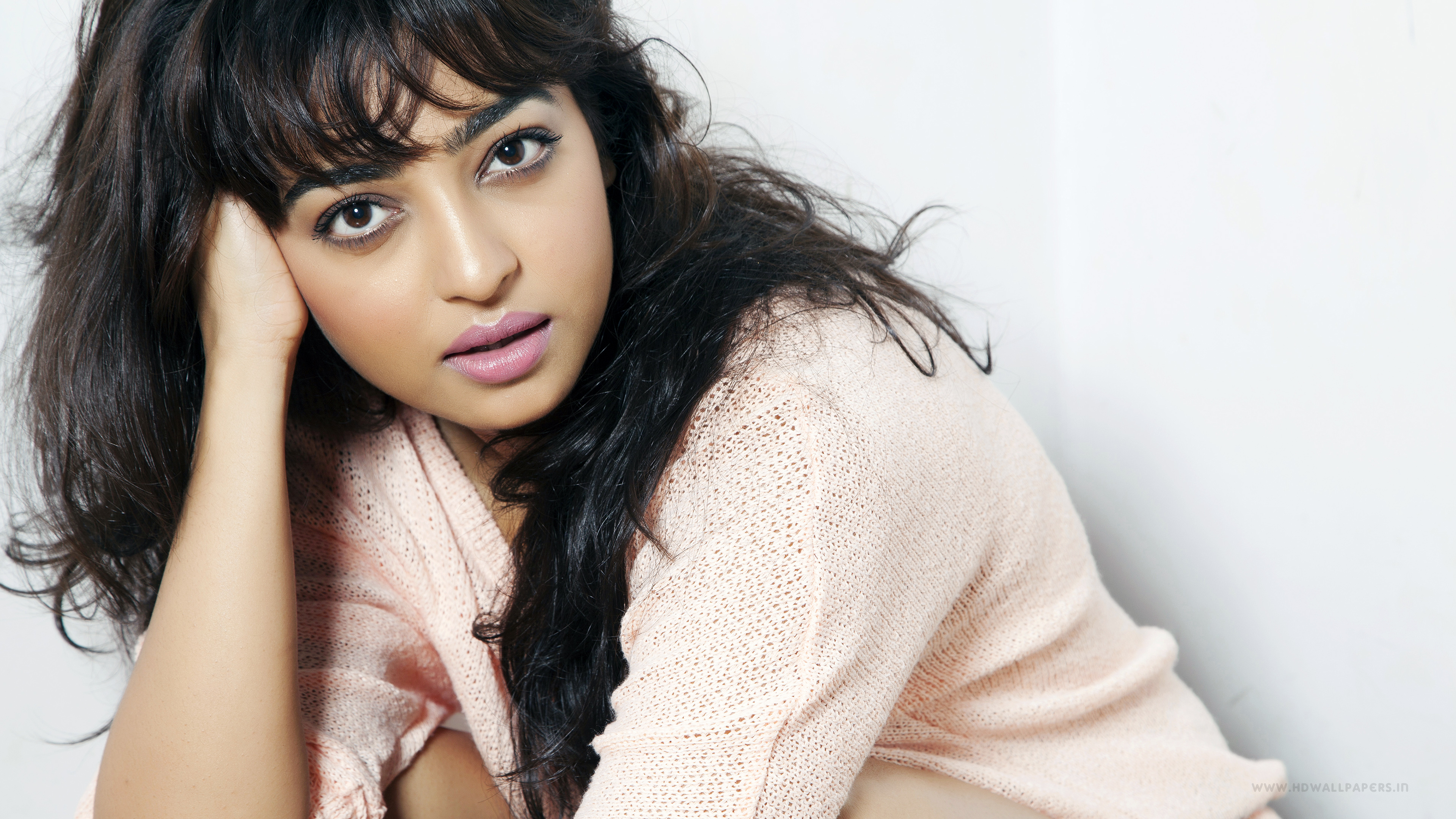 Radhika Apte Wallpapers