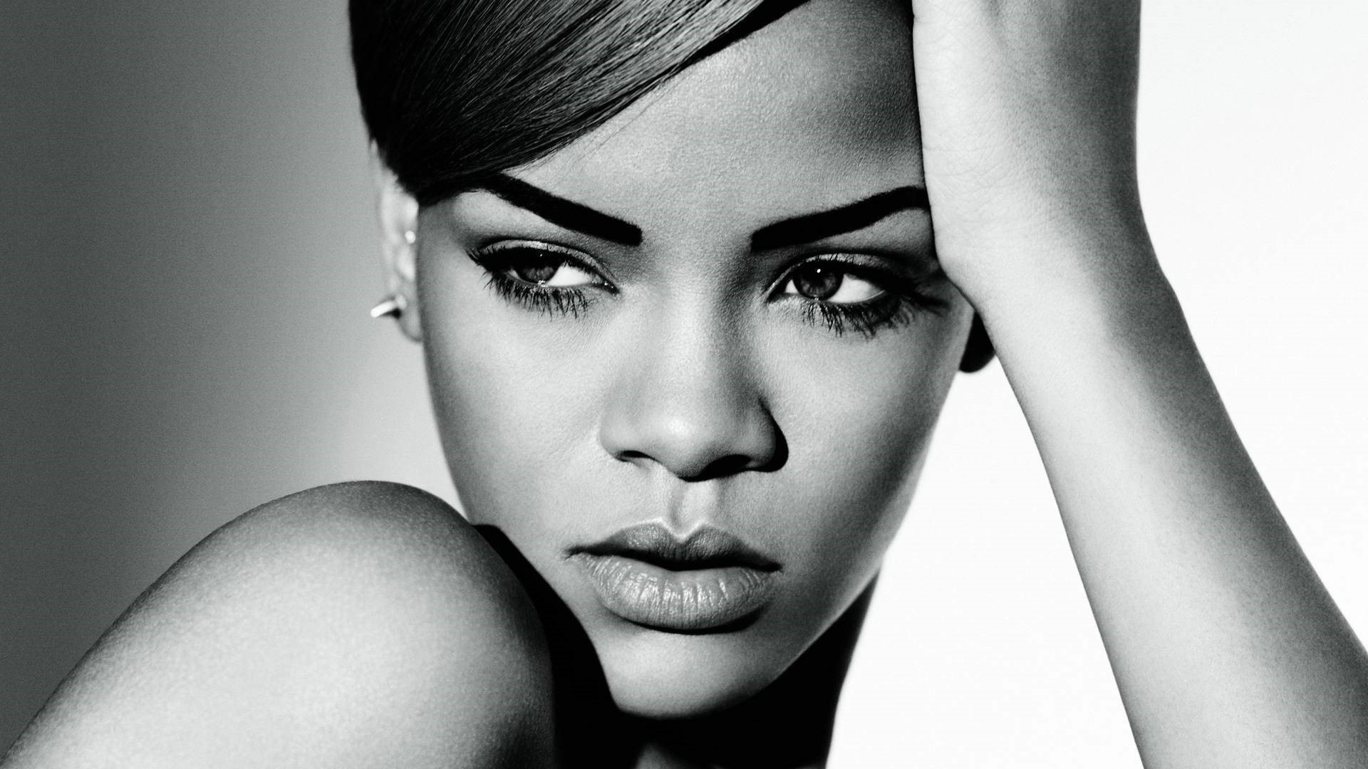 Rihanna Monochrome 2020 Wallpapers