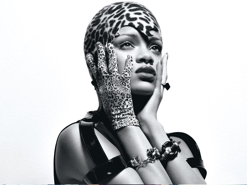 Rihanna Singer Wallpapers