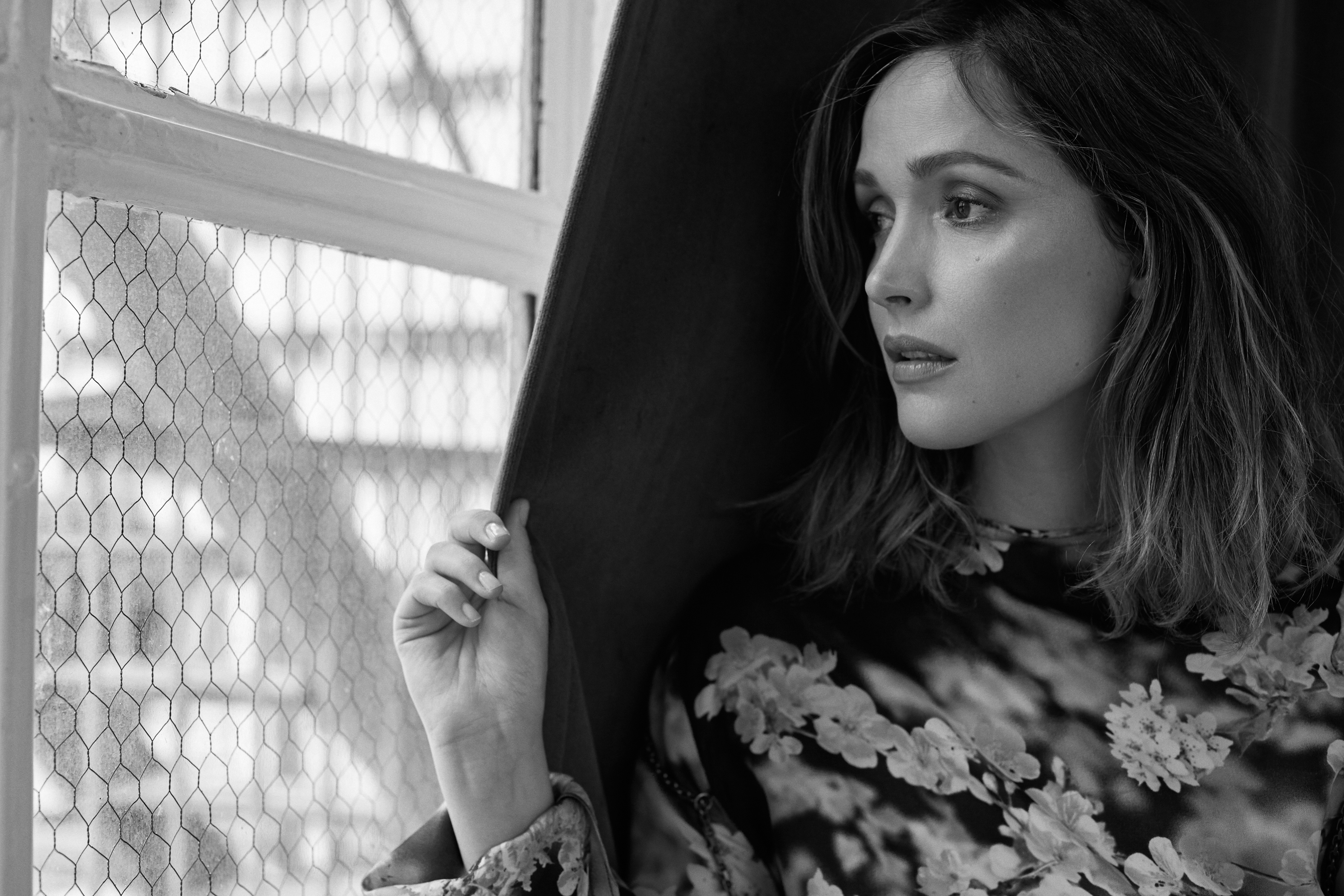 Rose Byrne Instyle 2017 Wallpapers