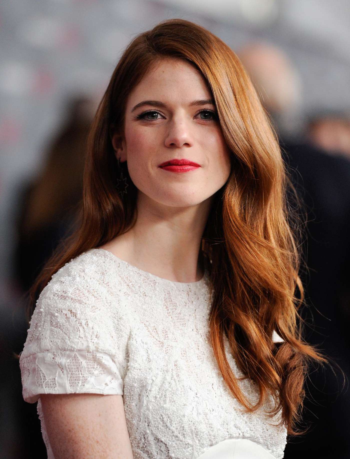 Rose Leslie Face Wallpapers