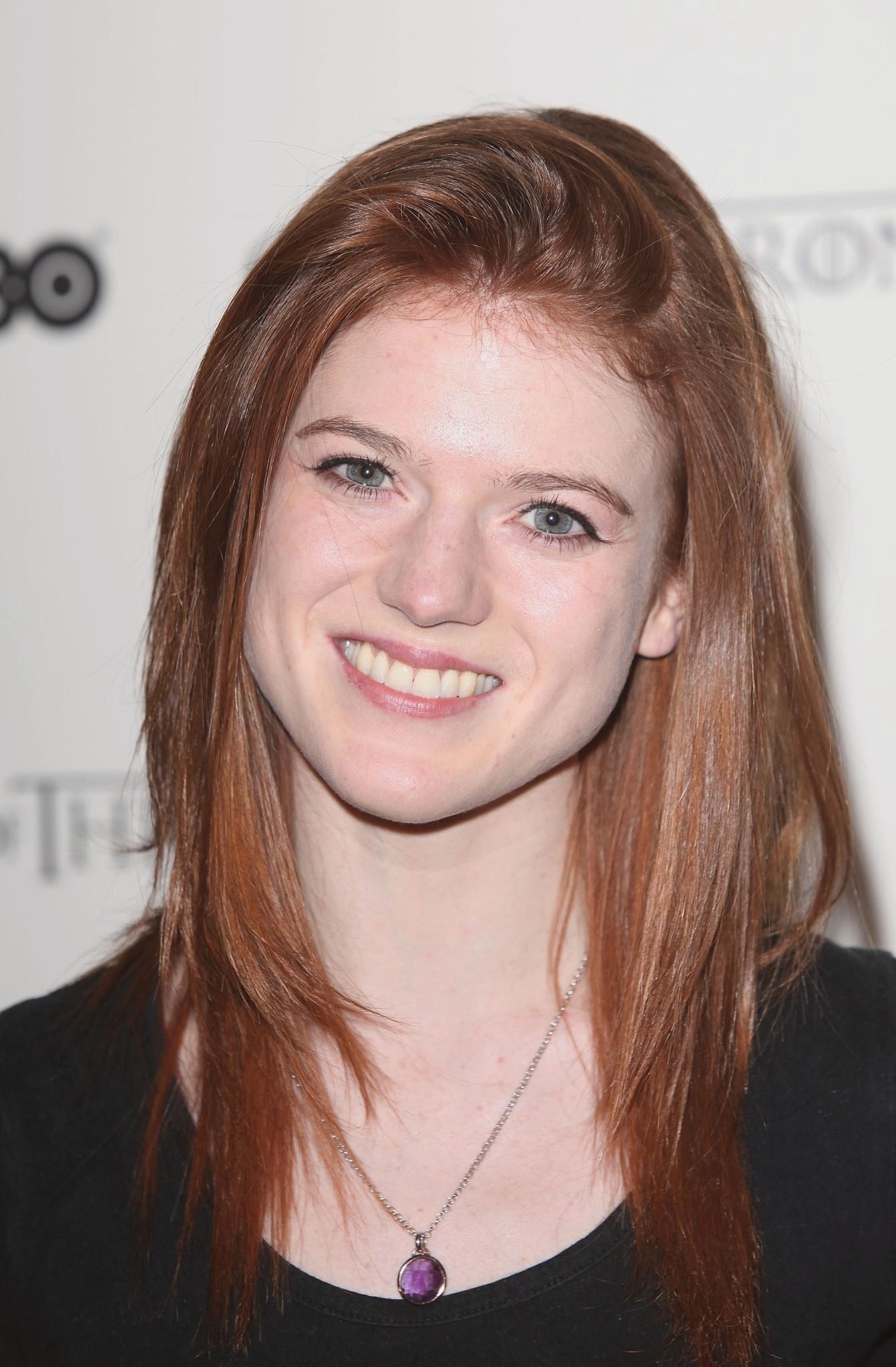 Rose Leslie Smile Wallpapers