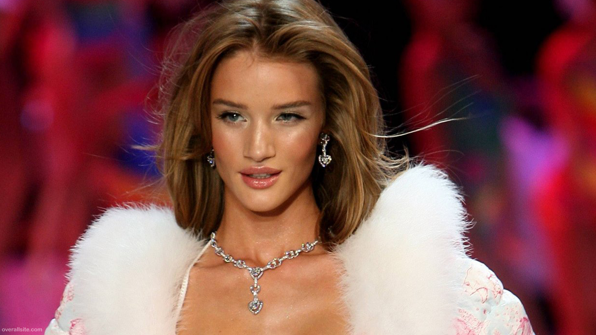 Rosie Huntington Whiteley Model Wallpapers