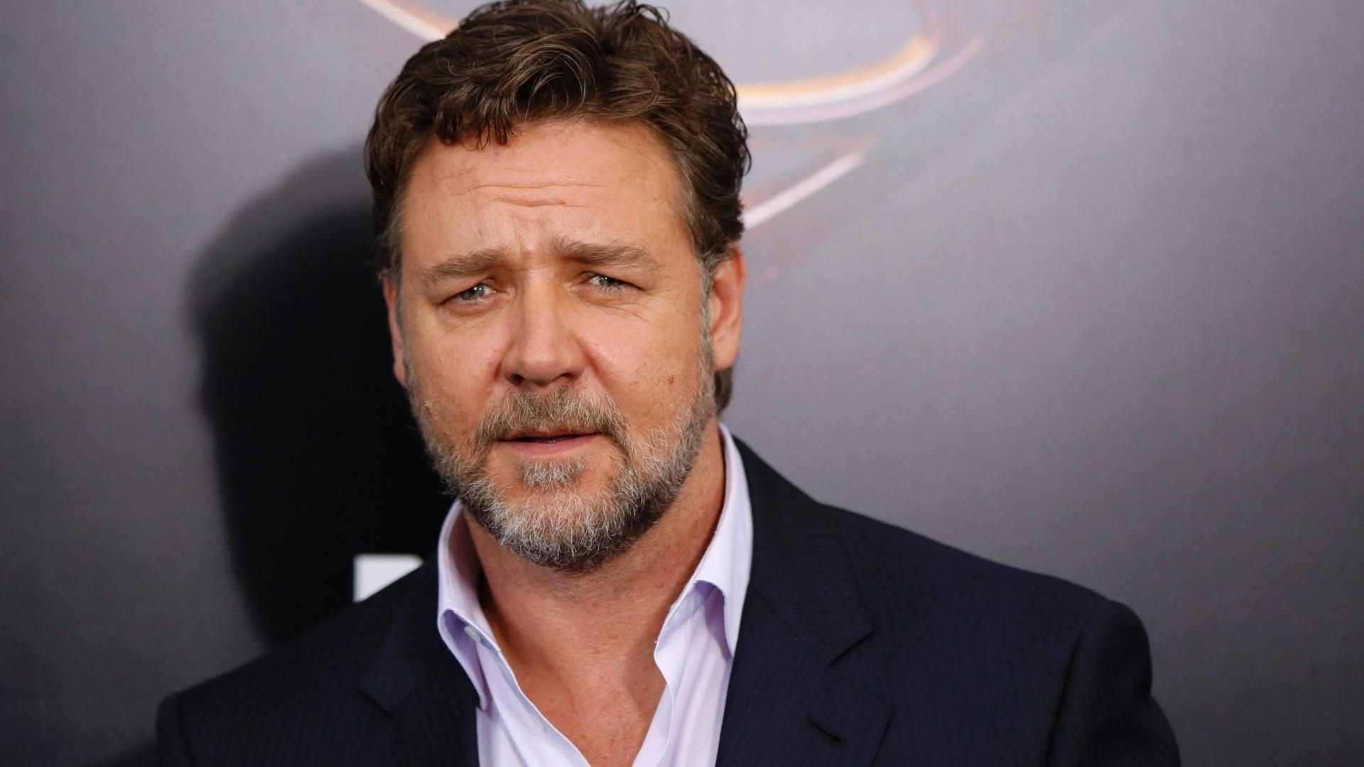 Russell Crowe Wallpapers