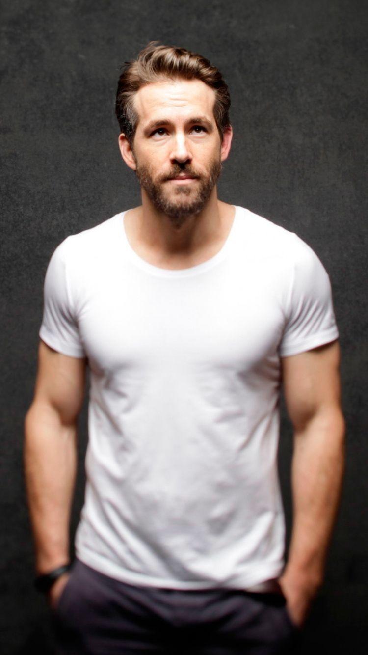 Ryan Reynolds Portrait Wallpapers