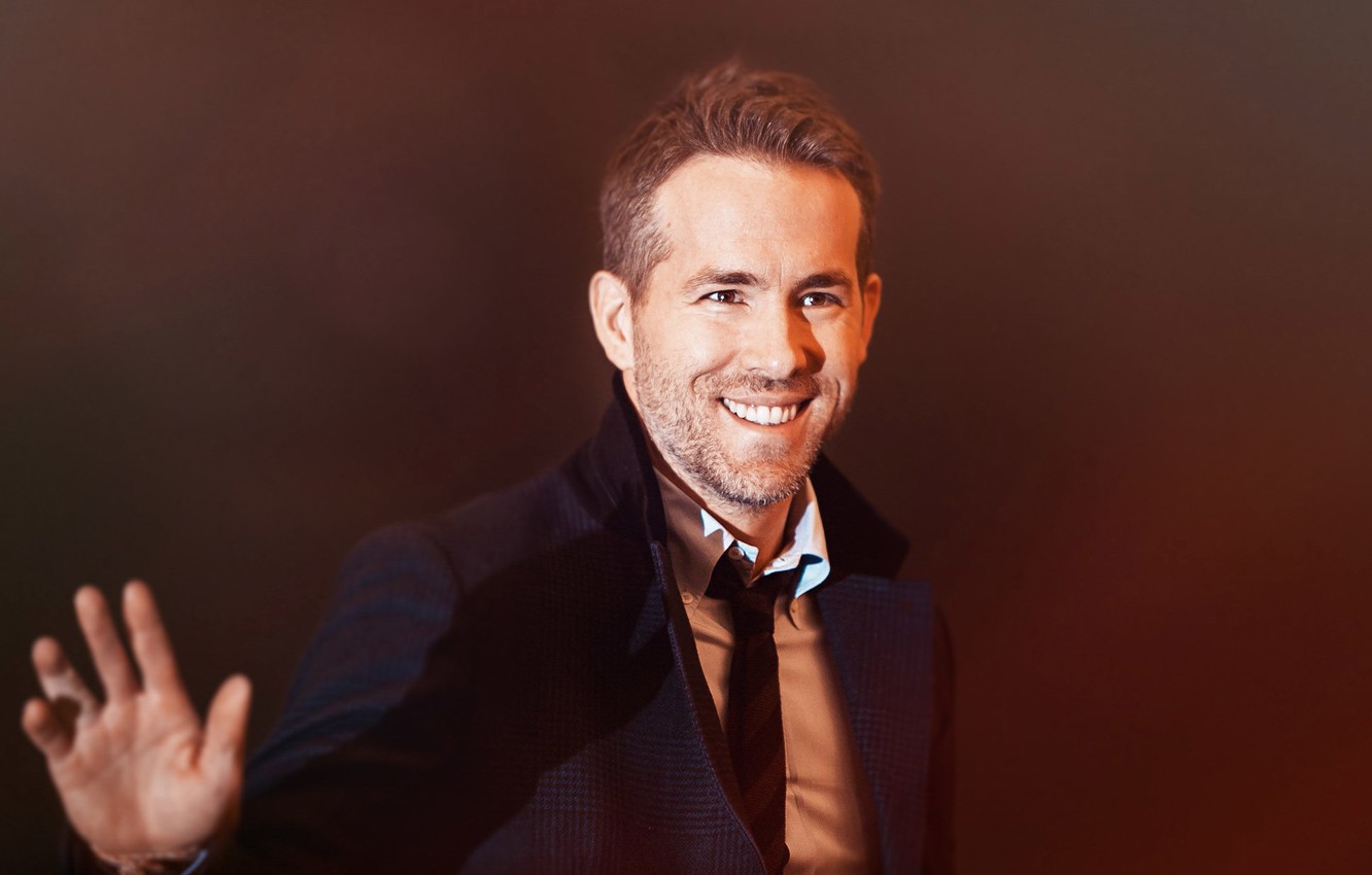 Ryan Reynolds Portrait Wallpapers