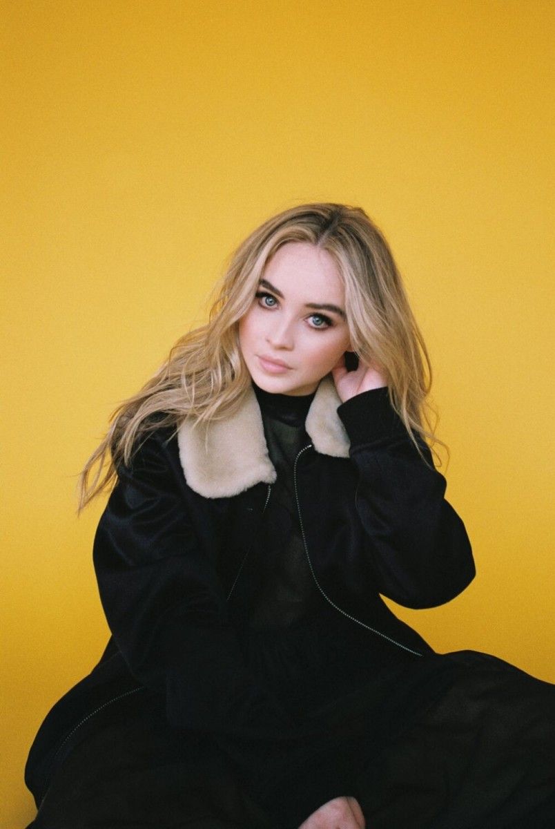 Sabrina Carpenter 2017 Wallpapers