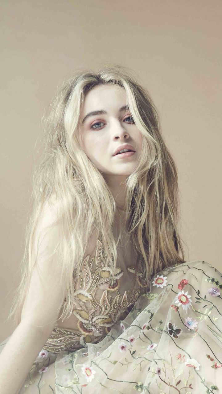 Sabrina Carpenter 2017 Wallpapers