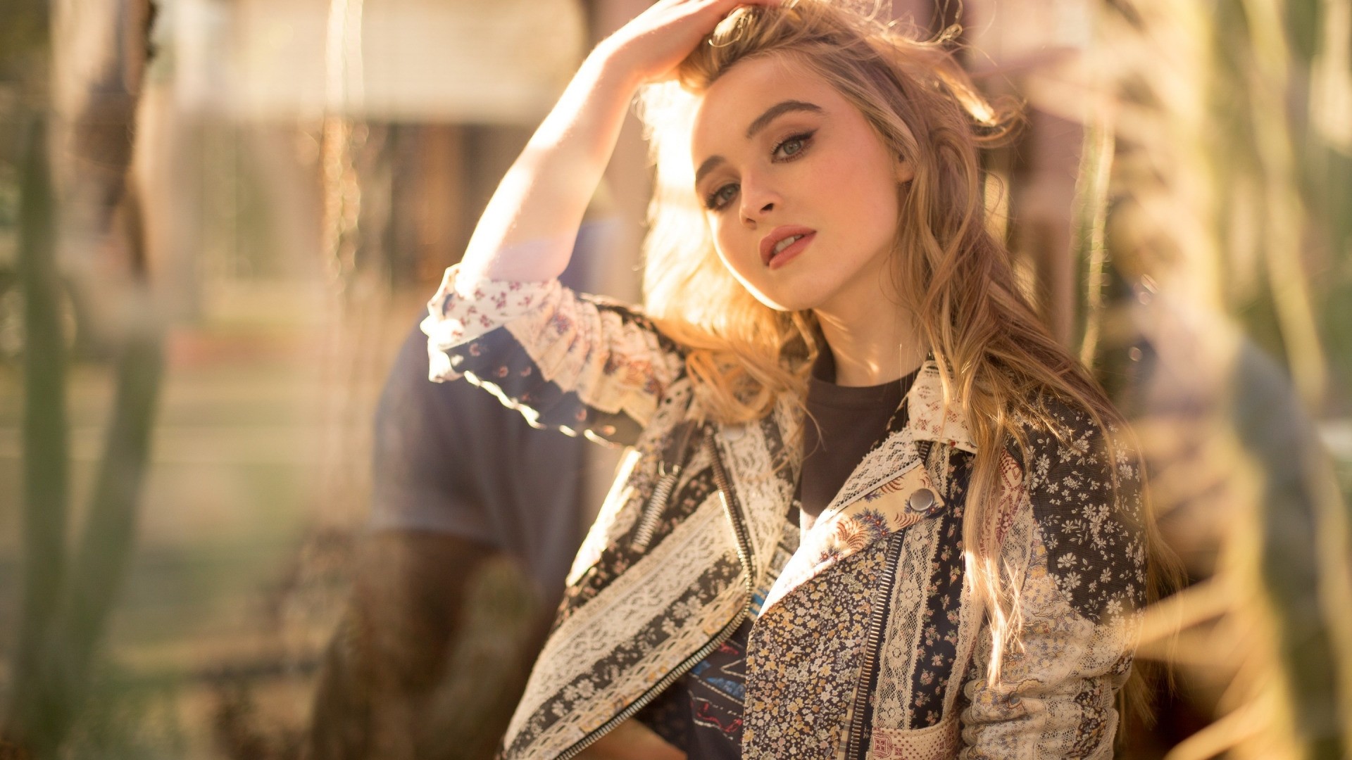 Sabrina Carpenter Beautiful Wallpapers