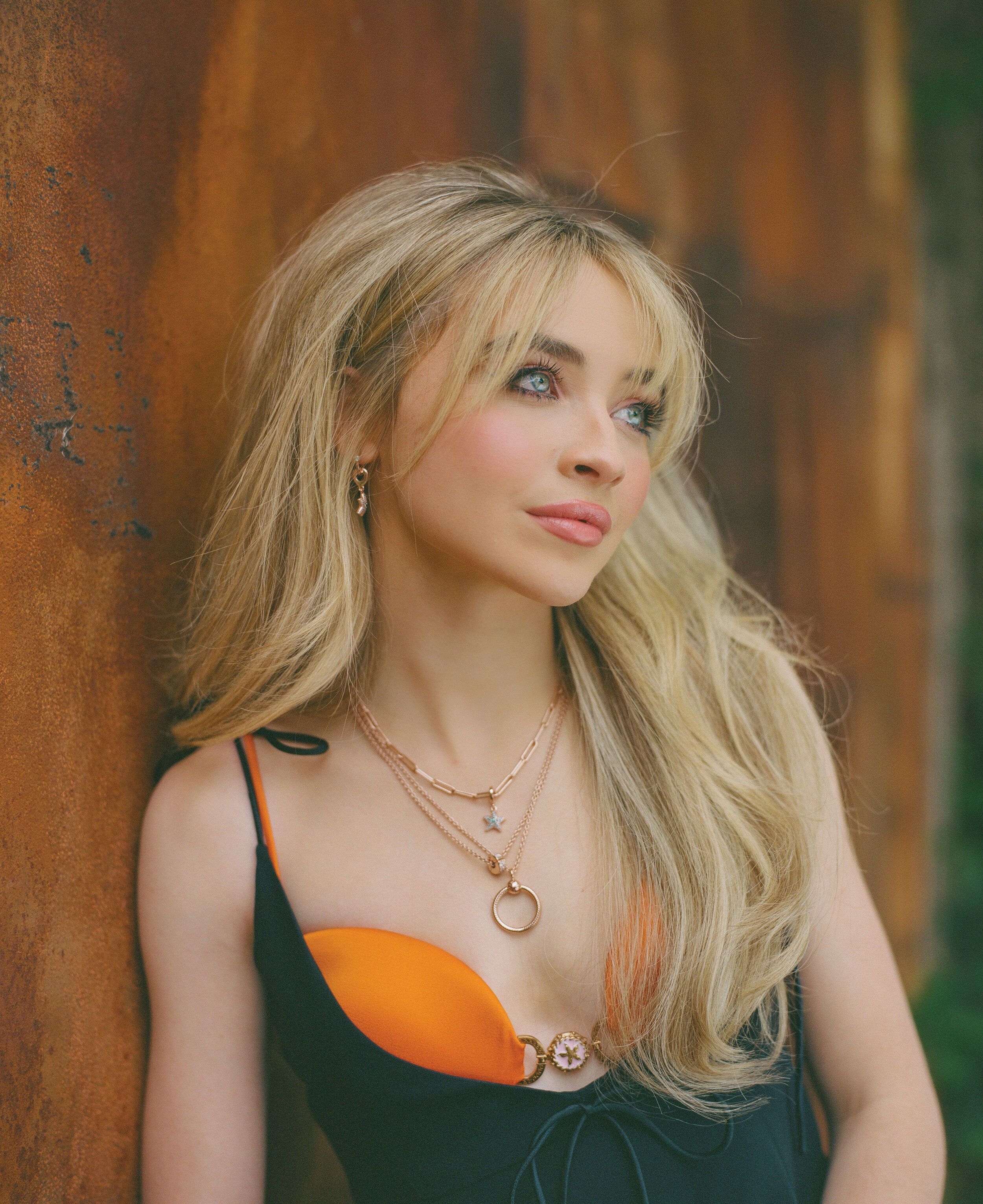 Sabrina Carpenter HD Actress 2021 Wallpapers