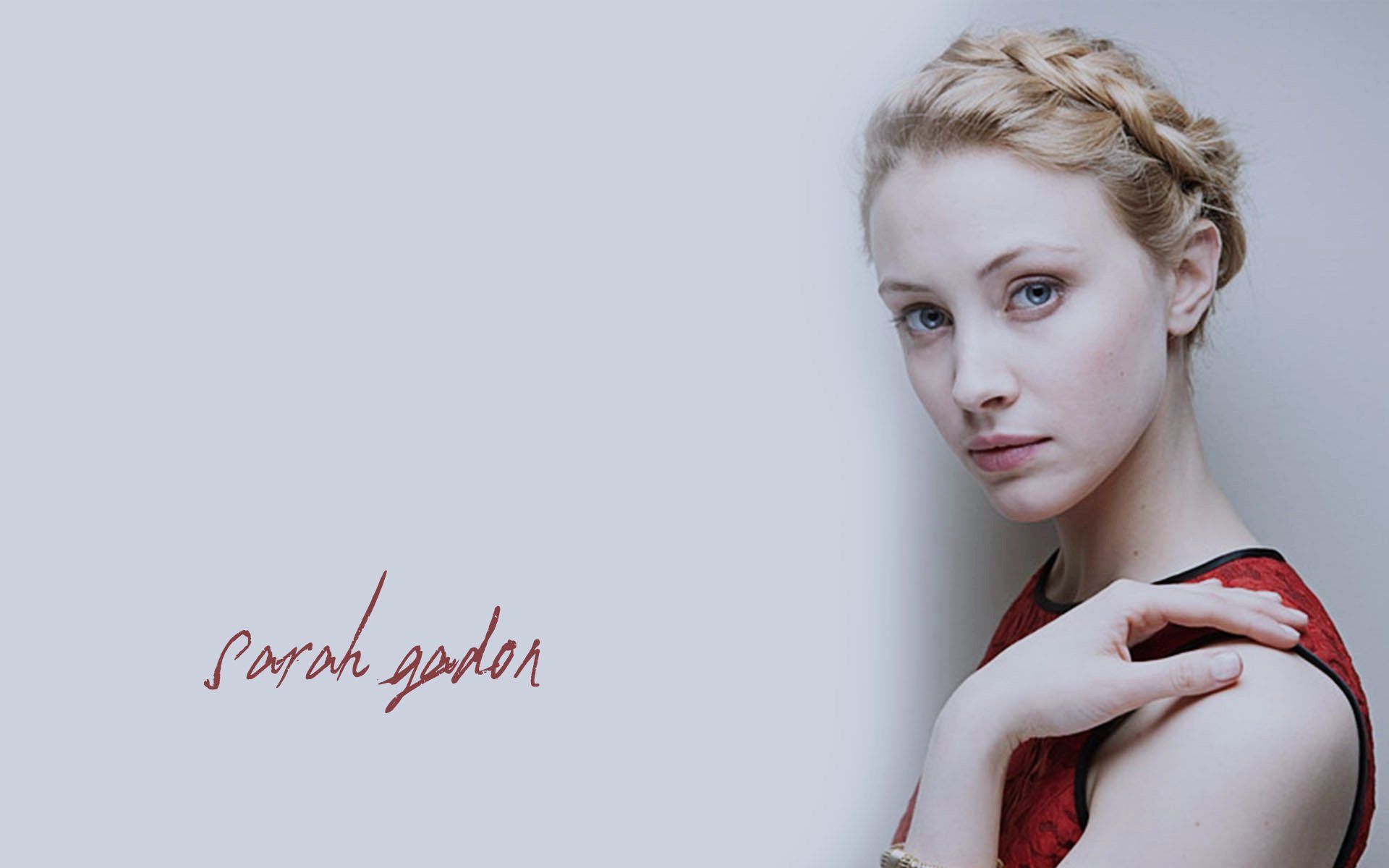 Sarah Gadon 2018 Wallpapers