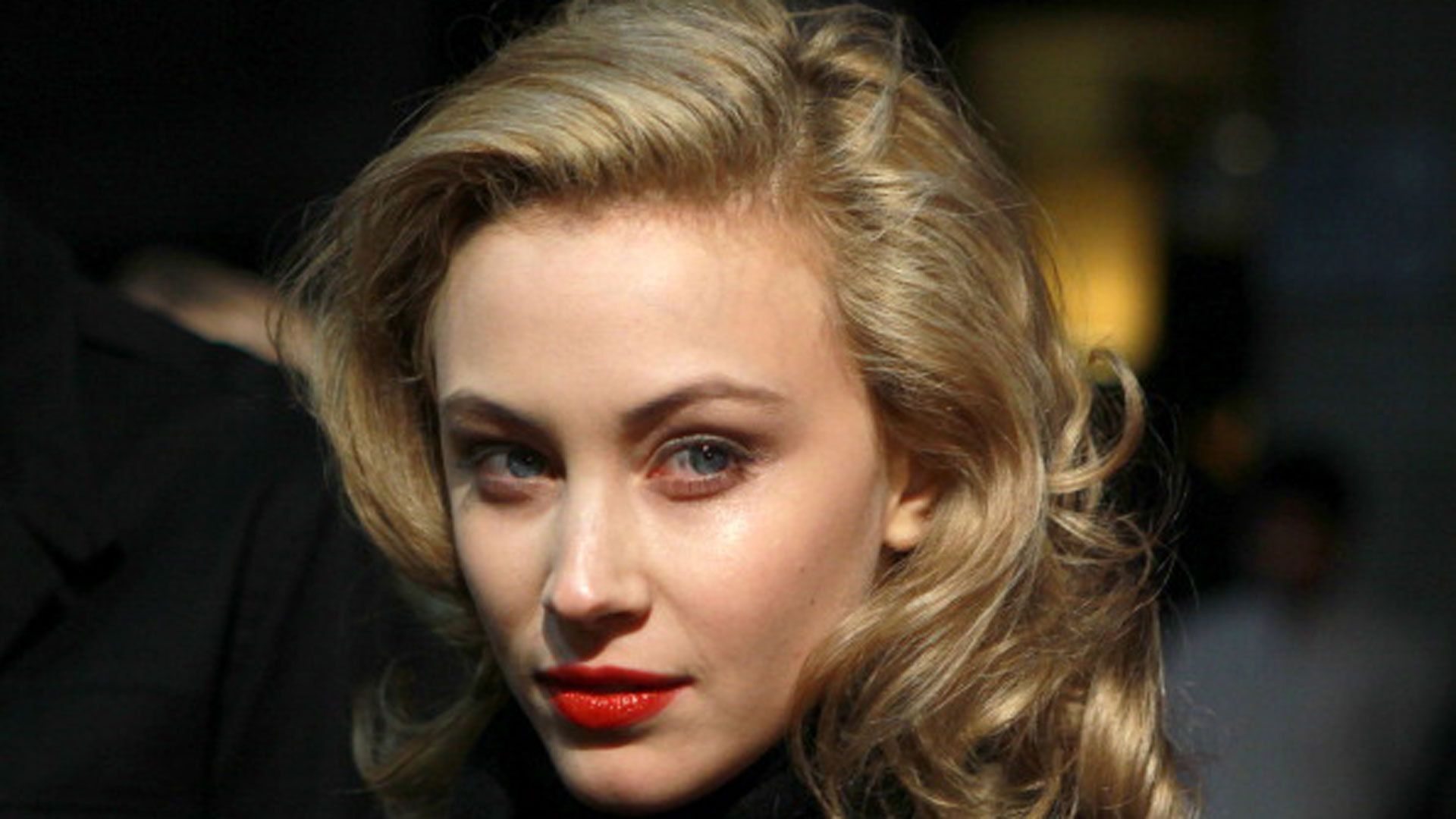 Sarah Gadon 2018 Wallpapers