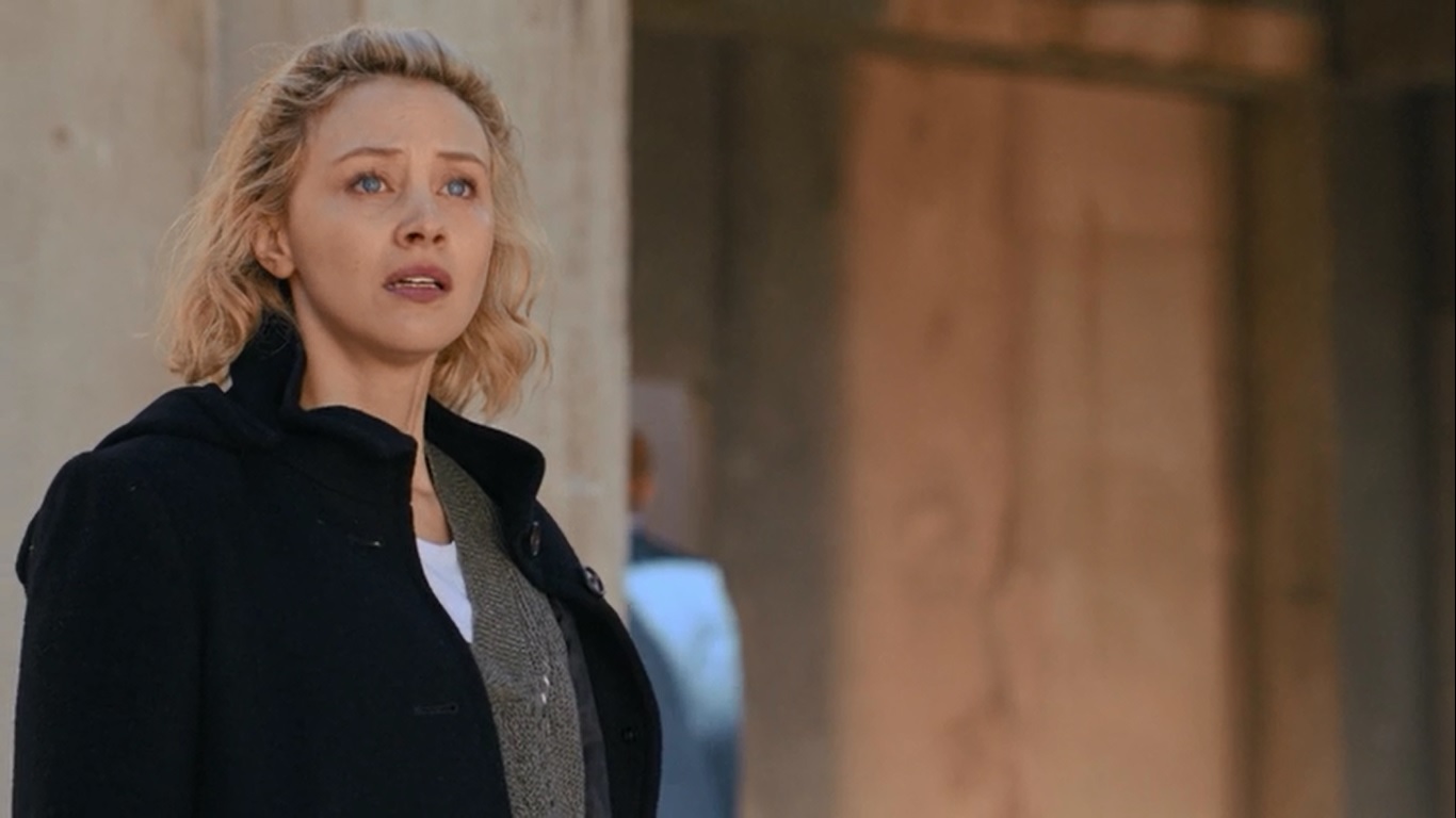 Sarah Gadon 2020 Wallpapers