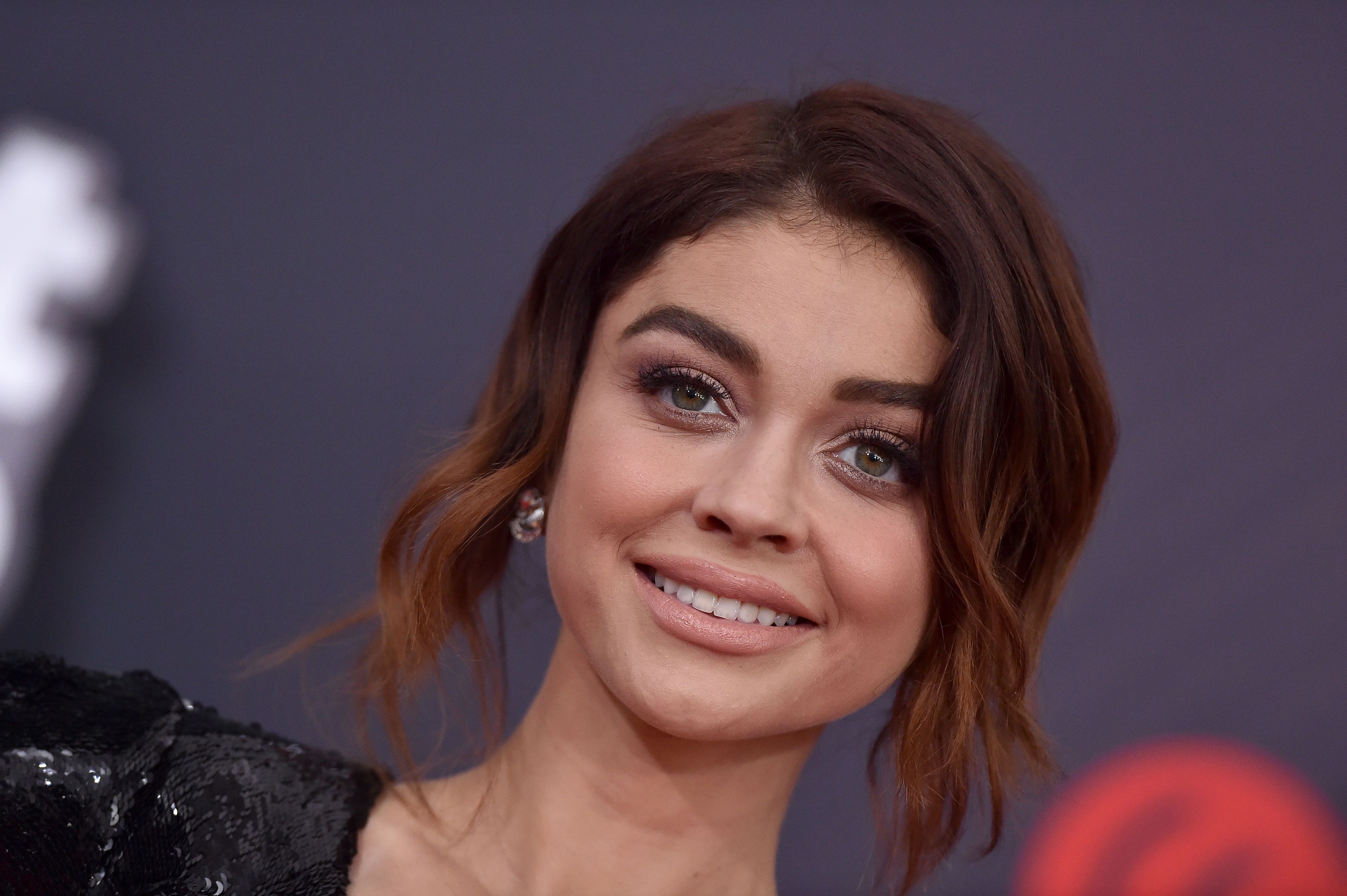 Sarah Hyland Self Magazine 2018 Wallpapers